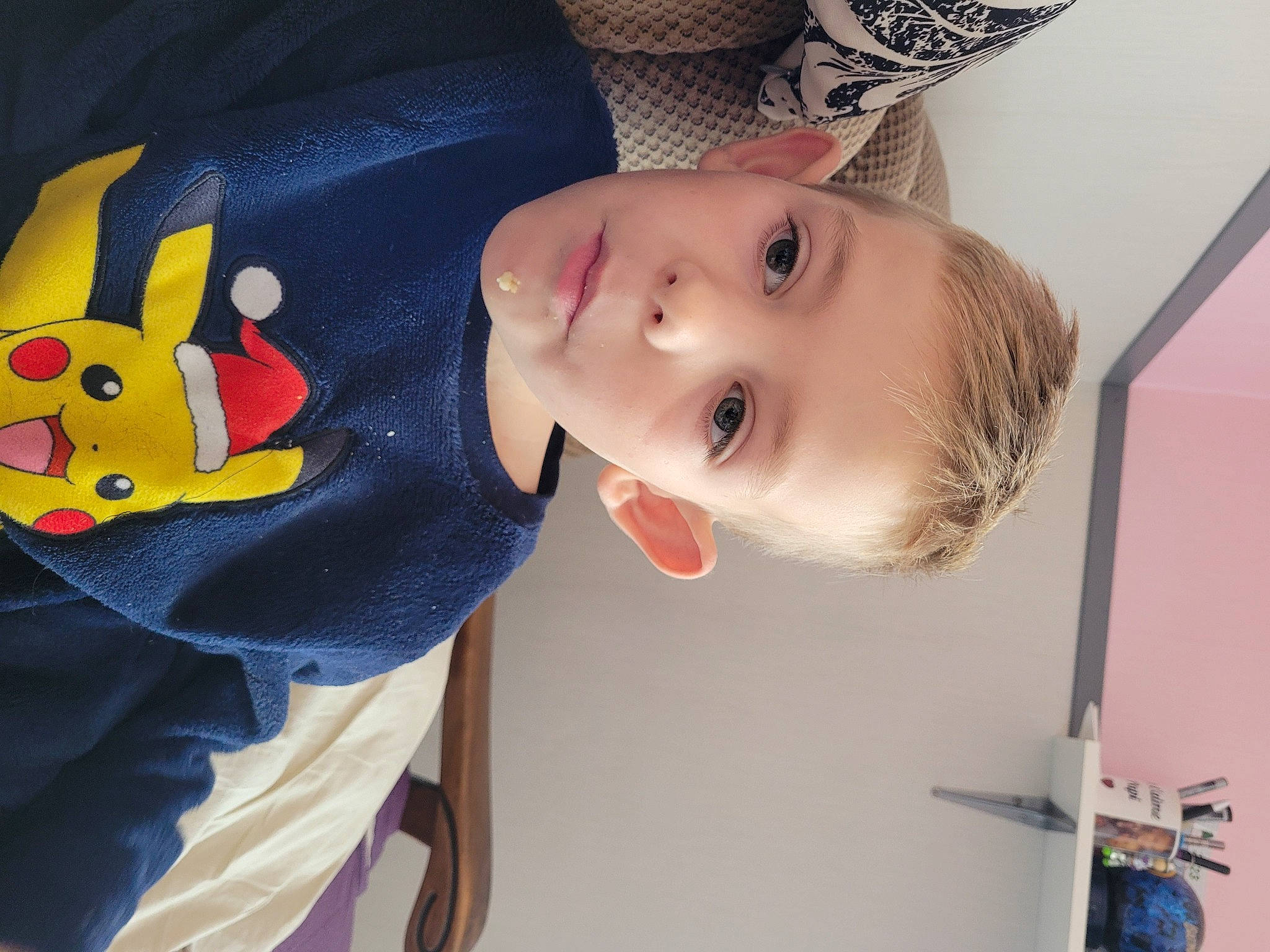 Louis a rejoint le concours — aidez-le/la à gagner de superbes lots ! baby, baby_toddler_clothing, carmine, cheek, child, eyelash, fashion_accessory, fun, happy, hat, headgear, lip, mouth, neck, nose, person, skin, smile, stuffed_toy, sun_hat