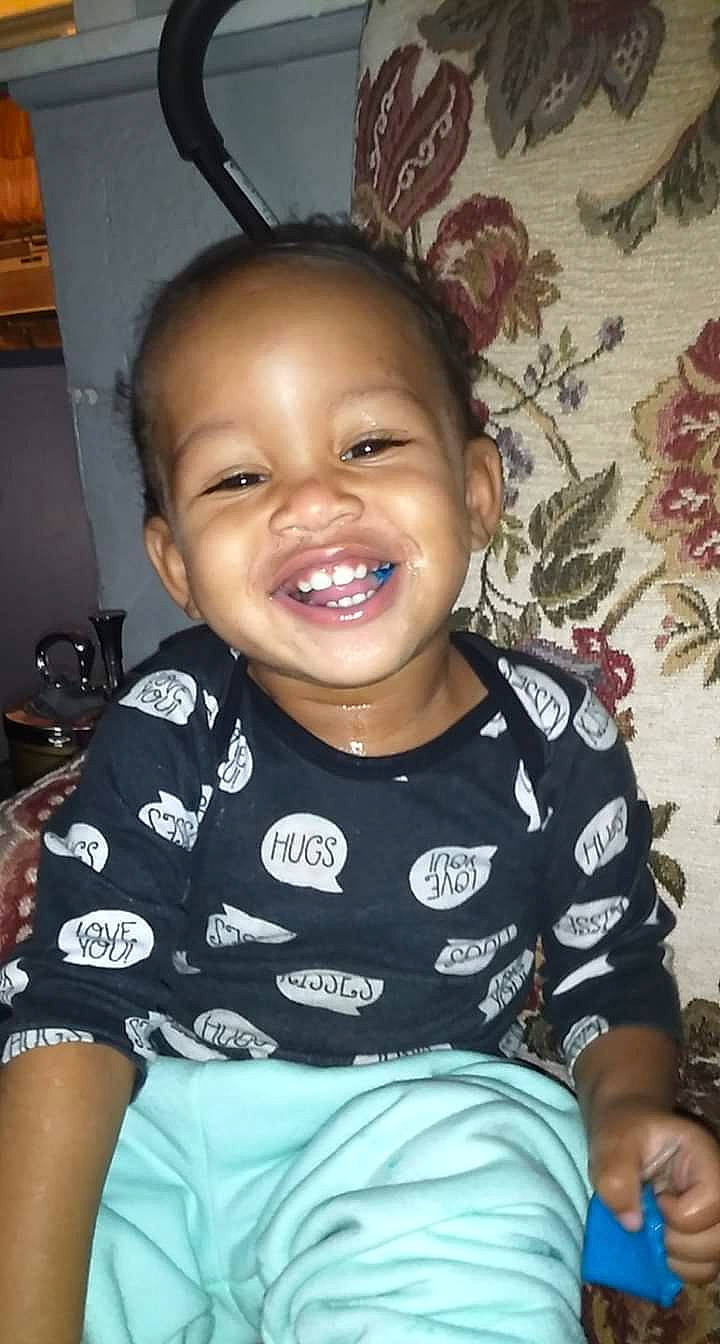 Maiya is registered to the contest to win money with this photo: cheek, child, cool, face, facial_expression, forehead, happy, head, joy, laugh, person, sitting, smile, toddler, tooth