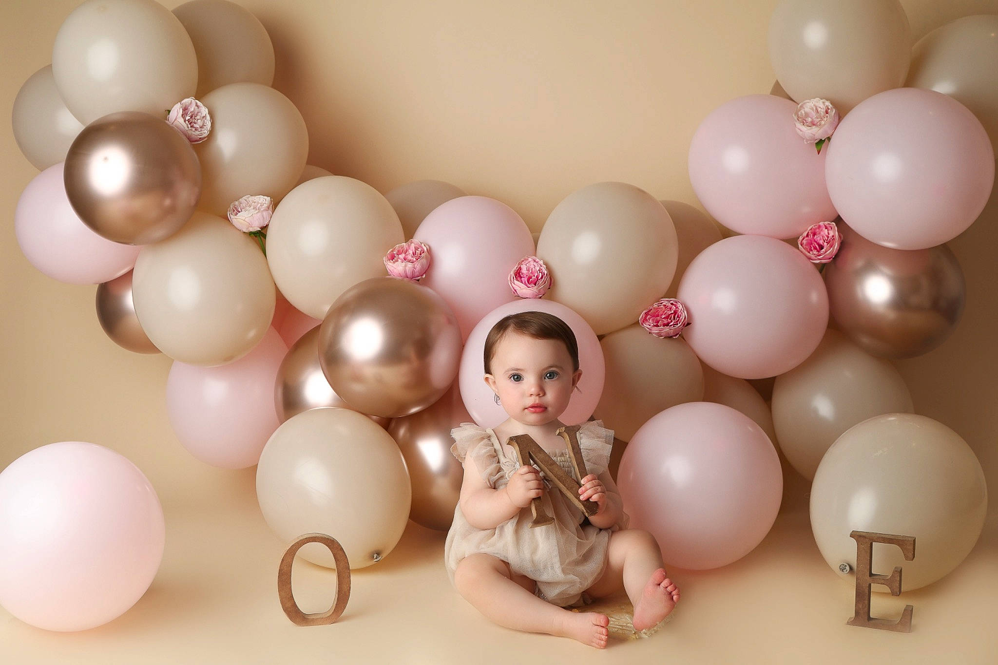 Lila is registered to the contest to win money with this photo: art, baby, balloon, beauty, ceiling, circle, event, font, illustration, magenta, material_property, organ, party_supply, peach, person, pink, product, room, table, toy
