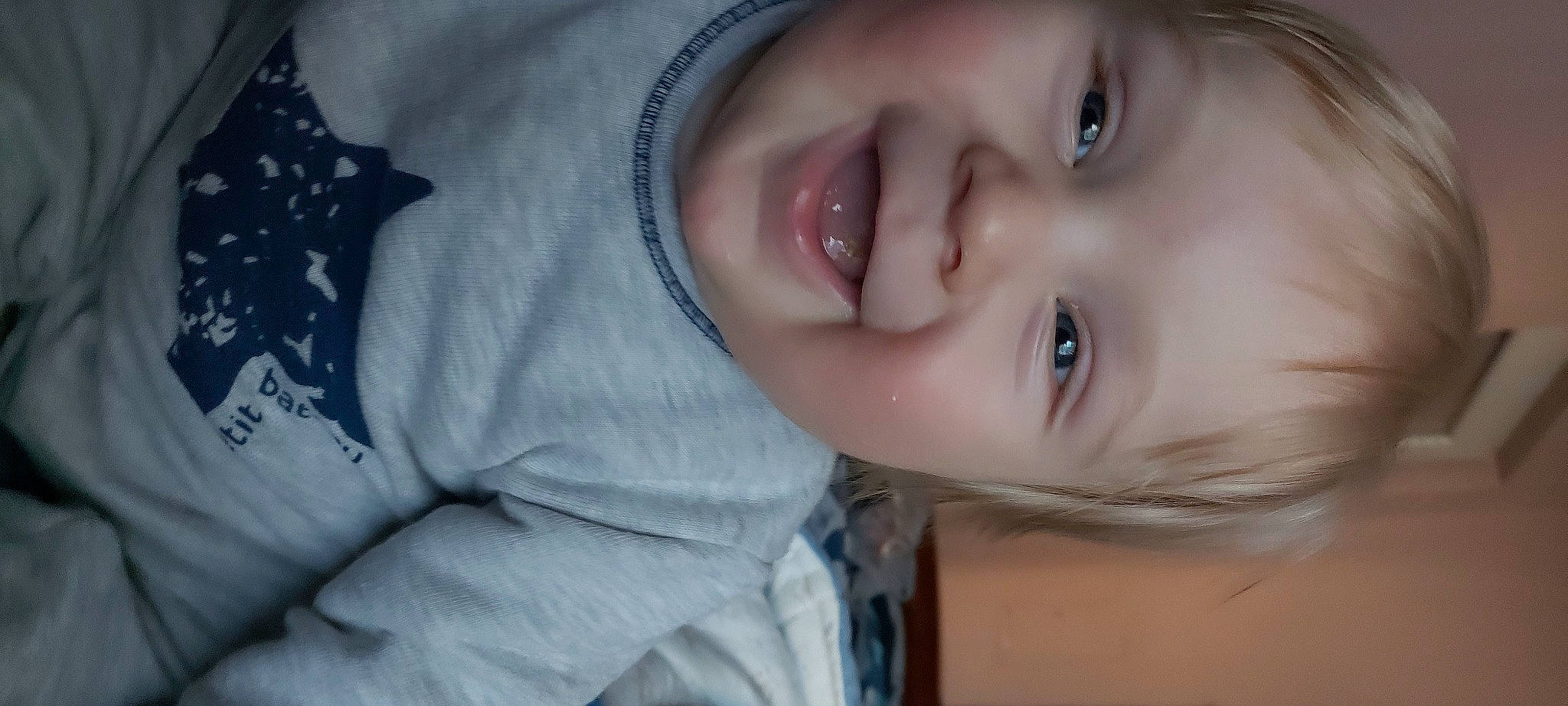 Andrei a rejoint le concours — aidez-le/la à gagner de superbes lots ! baby, cheek, child, comfort, ear, eyelash, flash_photography, forehead, happy, iris, jaw, lip, mouth, nose, person, skin, sleeve, smile, toddler, tooth