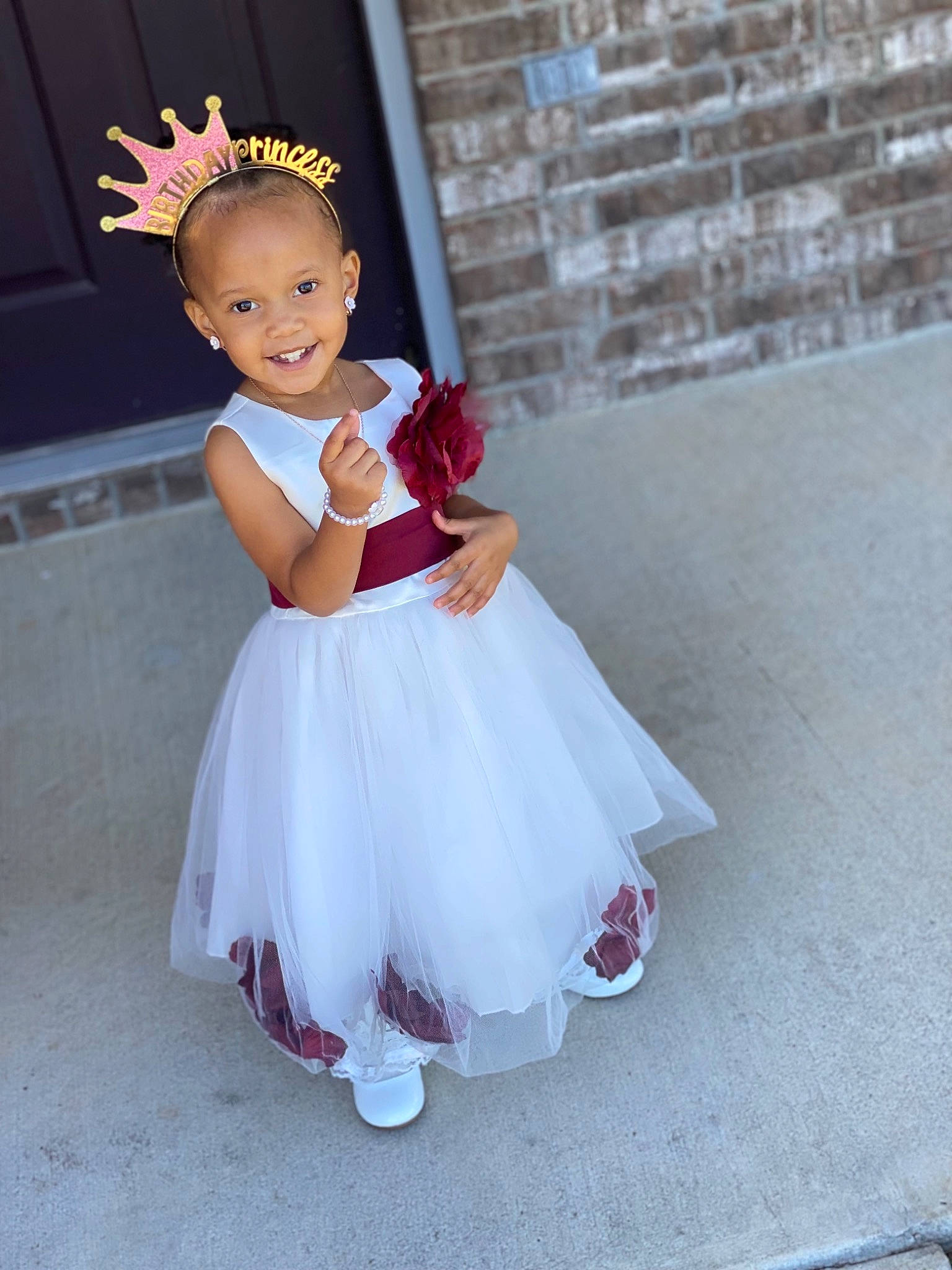 Gianna is registered to the contest to win money with this photo: baby, baby_toddler_clothing, child, day_dress, dress, electric_blue, embellishment, event, fashion_accessory, flash_photography, fun, happy, hat, headpiece, joy, magenta, person, pink, sandal, shoe