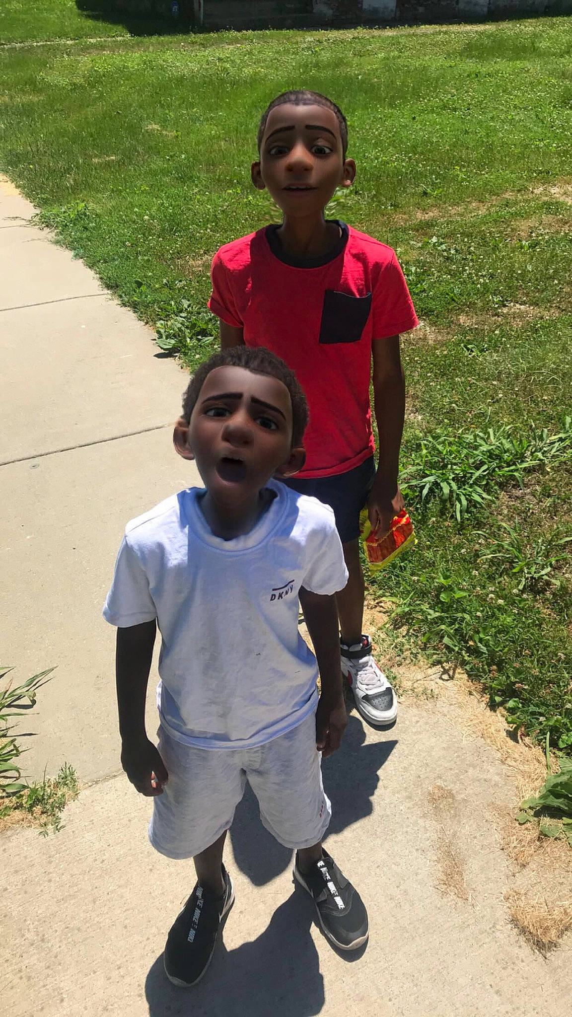 Demajre is registered to the contest to win money with this photo: adaptation, botany, clothing, fun, gesture, grass, hairstyle, happy, head, leisure, natural_environment, nature, person, plant, public_space, recreation, shoe, shorts, sneakers, t_shirt