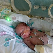 Oliver joined the competition — help win amazing prizes! baby, bed, blanket, care, cute, healthcare, hospital, incubator, infant, medical, mittens, monitoring, newborn, patient, pediatric, premature, resting, sleeping, tiny, tubes