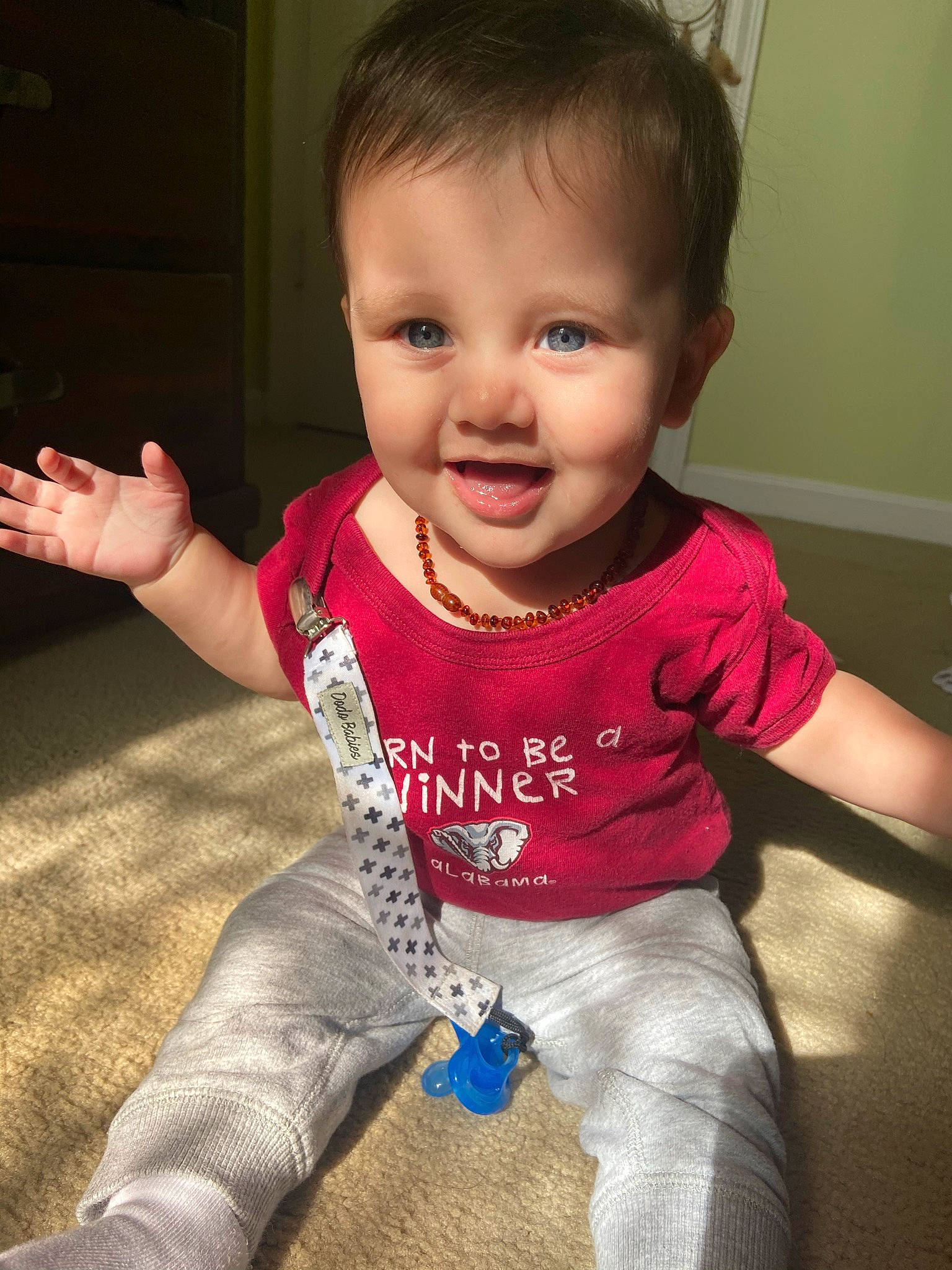 Rey is registered to the contest to win money with this photo: baby_toddler_clothing, cheek, chin, eye, facial_expression, hairstyle, head, iris, joint, leg, lip, mouth, neck, nose, person, product, shoulder, skin, sleeve, smile