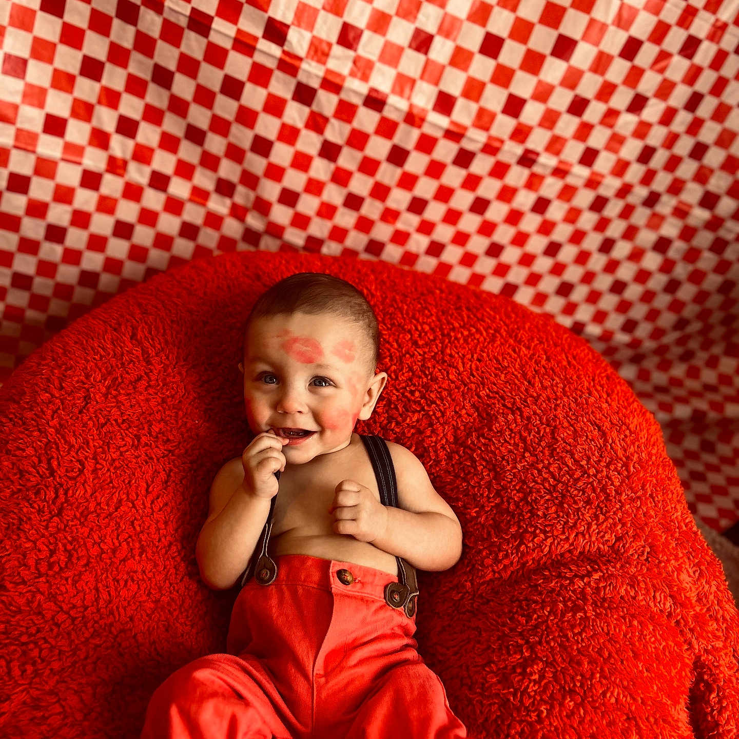 Kellen joined the competition — help win amazing prizes! baby, beanbag, blanket, bodypart, clothing, couch, cushion, face, finger, furniture, hand, happy, head, homedecor, jeans, newborn, pants, person, photography, portrait