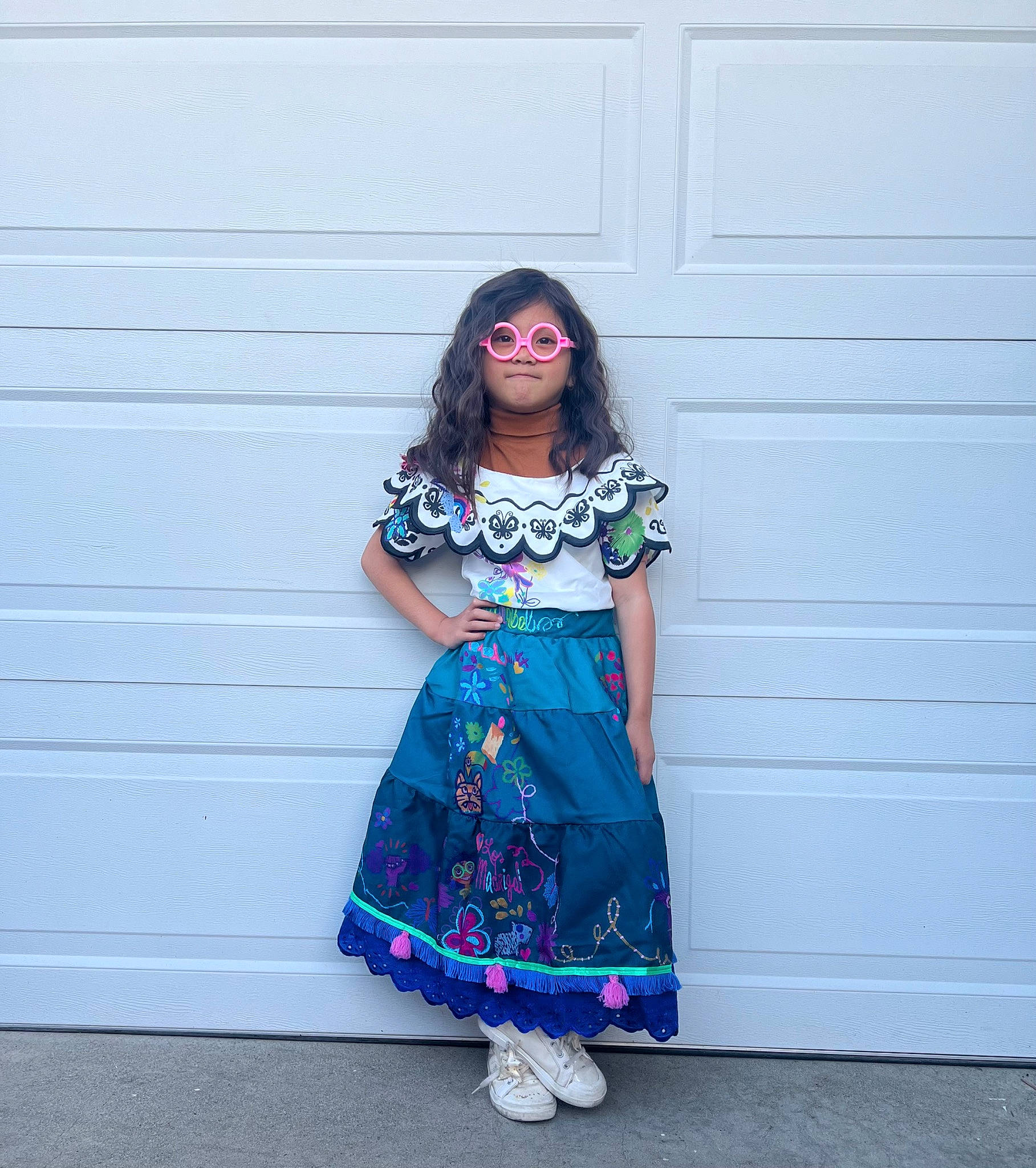 Stacey joined the competition — help win amazing prizes! azure, blue, costume, day_dress, electric_blue, fashion_accessory, fashion_design, flower, formal_wear, happy, human_leg, magenta, pattern, person, pink, purple, sleeve, sunglasses, thigh, trunk