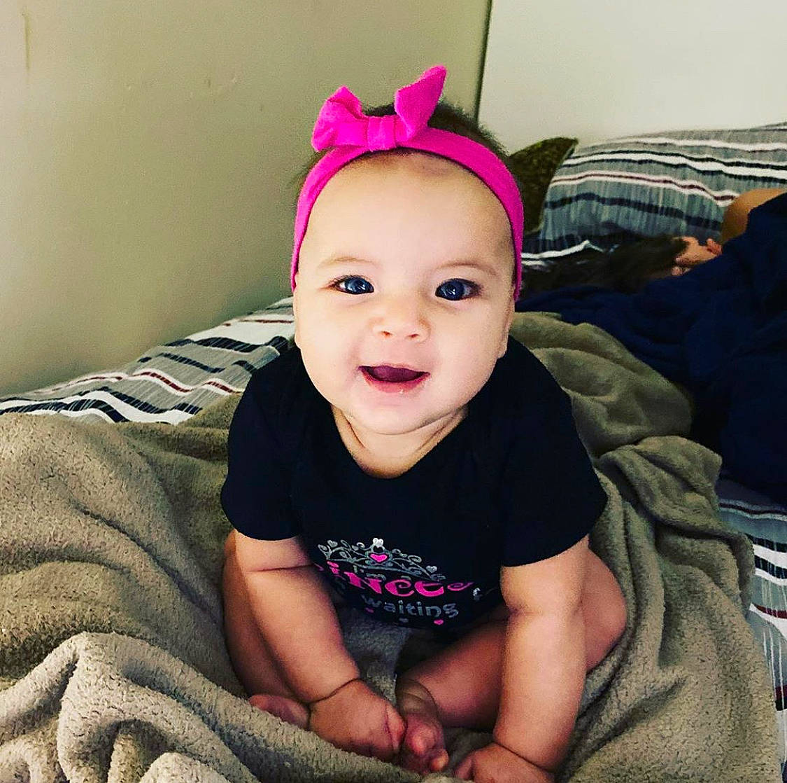 Victoria is registered to the contest to win money with this photo: baby, beauty, cheek, child, ear, eye, eyebrow, face, facial_expression, forehead, hair, hair_accessory, head, headband, lip, nose, person, pink, product, skin