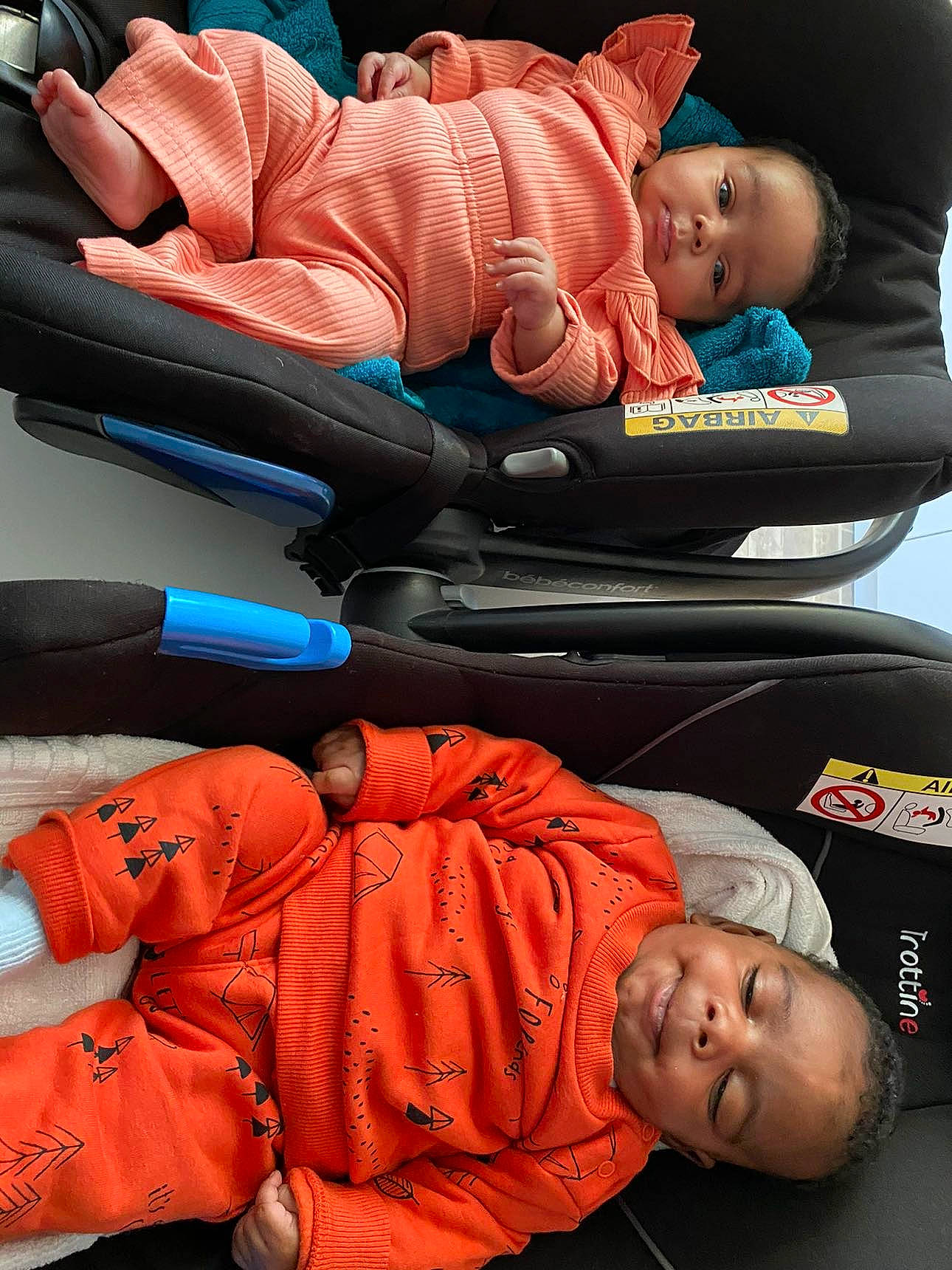 Mohamed participe au concours pour gagner de l'argent avec cette photo : baby, baby_in_car_seat, baby_products, baby_safety, baby_sleeping, baby_toddler_clothing, car_seat, child, comfort, head, lap, orange, people, person, product, red, room, sitting, thumb, toddler
