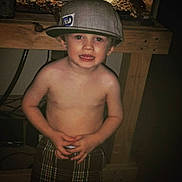 Zakary is registered to the contest to win money with this photo: