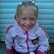 Orlane participe au concours pour gagner de l'argent avec cette photo :