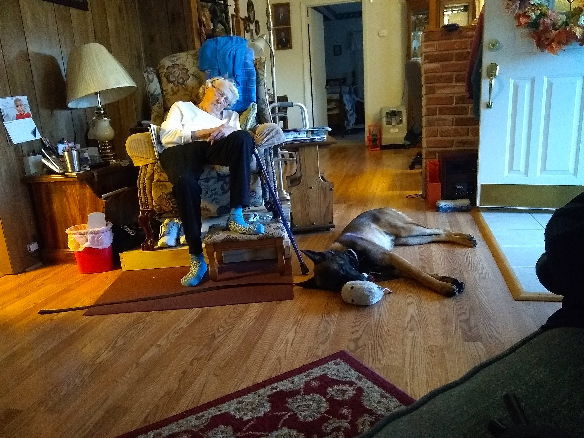 Dax is registered to the contest to win money with this photo: door, drum, floor, flooring, hardwood, home_door, laminate_flooring, plywood, varnish, wood, wood_flooring, wood_stain