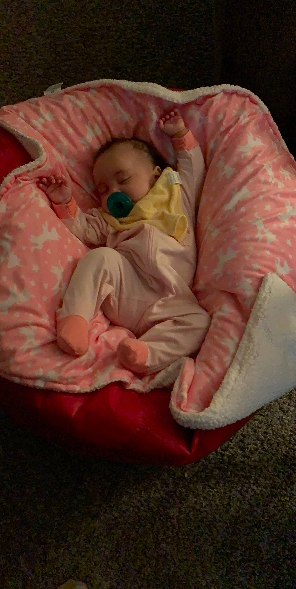 Sophia is registered to the contest to win money with this photo: baby, baby_sleeping, bedtime, child, comfort, person, sleep, toddler