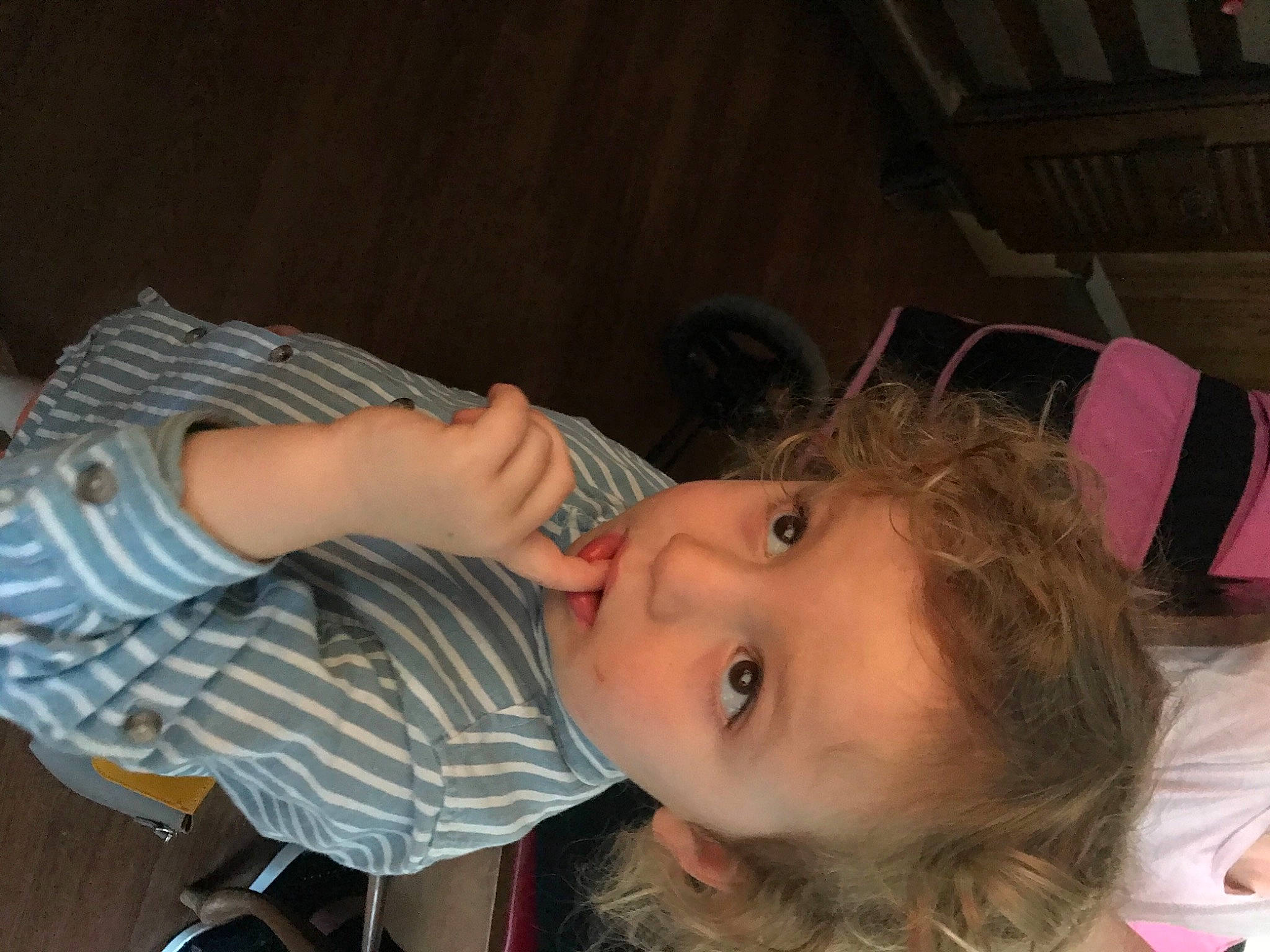 Mohammed participe au concours pour gagner de l'argent avec cette photo : cheek, child, ear, eye, iris, mouth, nose, person, toddler