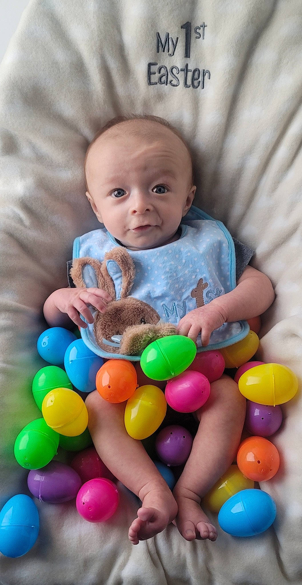 Elliott is registered to the contest to win money with this photo: baby, baby_products, baby_toddler_clothing, balloon, beauty, child, comfort, event, finger, fun, hand, happy, linens, organ, party_supply, people, person, photograph, product, snapshot
