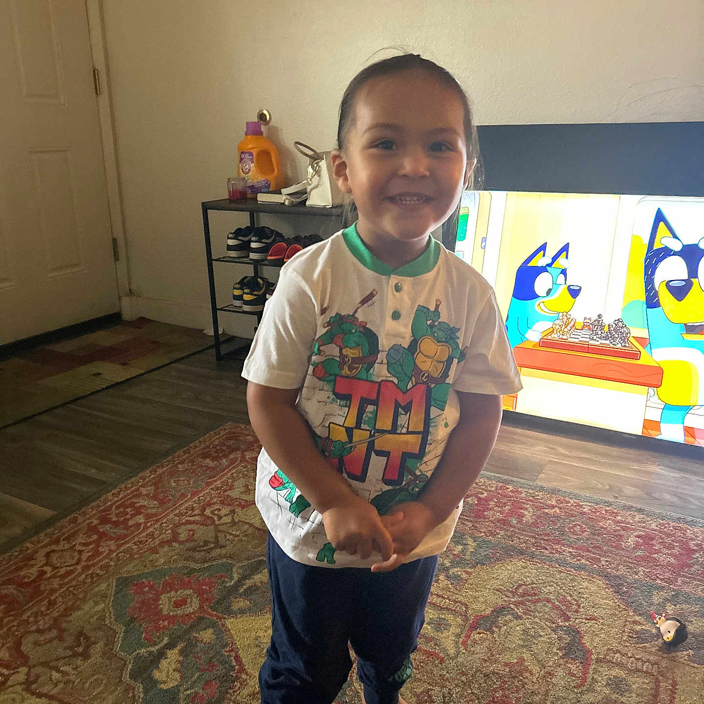 Versai is registered to the contest to win money with this photo: architecture, boy, building, child, clothing, face, furniture, head, indoors, interiordesign, jeans, livingroom, male, pants, person, photography, portrait, room, shorts, t_shirt
