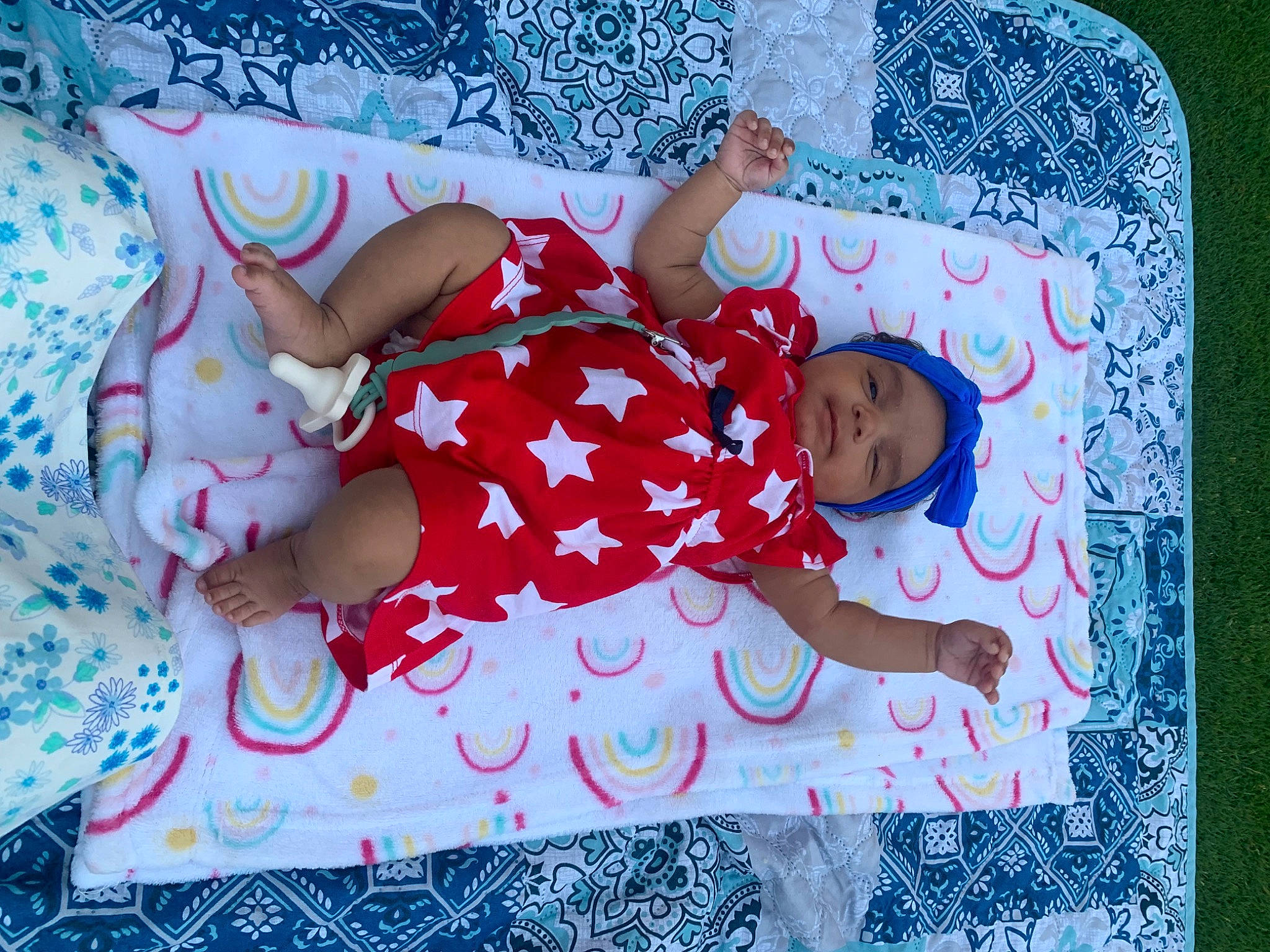 Enslee is registered to the contest to win money with this photo: art, baby, baby_toddler_clothing, child, comfort, craft, creative_arts, design, event, happy, headwear, linens, pattern, person, pink, product, rectangle, sleeve, t_shirt, textile