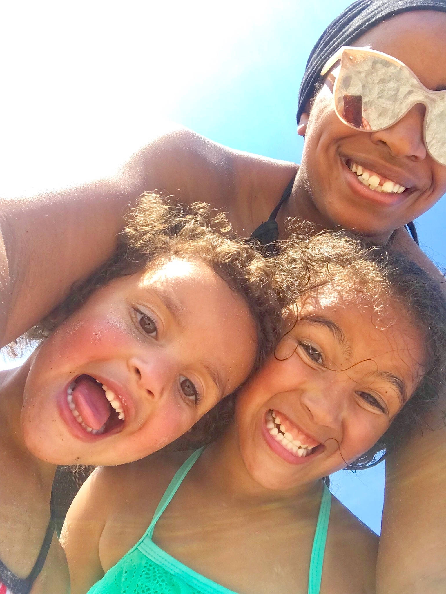 Katelyhn is registered to the contest to win money with this photo: child, facial_expression, friendship, fun, happy, joy, laugh, leisure, people, person, photography, selfie, smile, summer, vacation