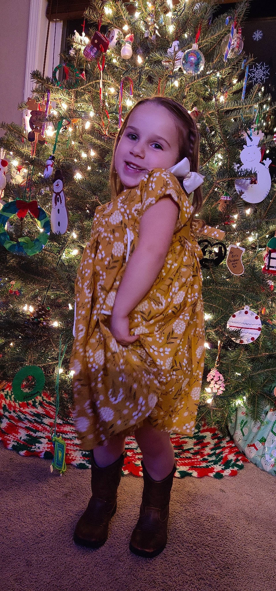 Alyssa joined the competition — help win amazing prizes! christmas_ornament, christmas_tree, dress, facial_expression, fun, hairstyle, happy, head, holiday_ornament, human_body, joy, leaf, light, organ, ornament, person, photograph, pink, plant, sleeve