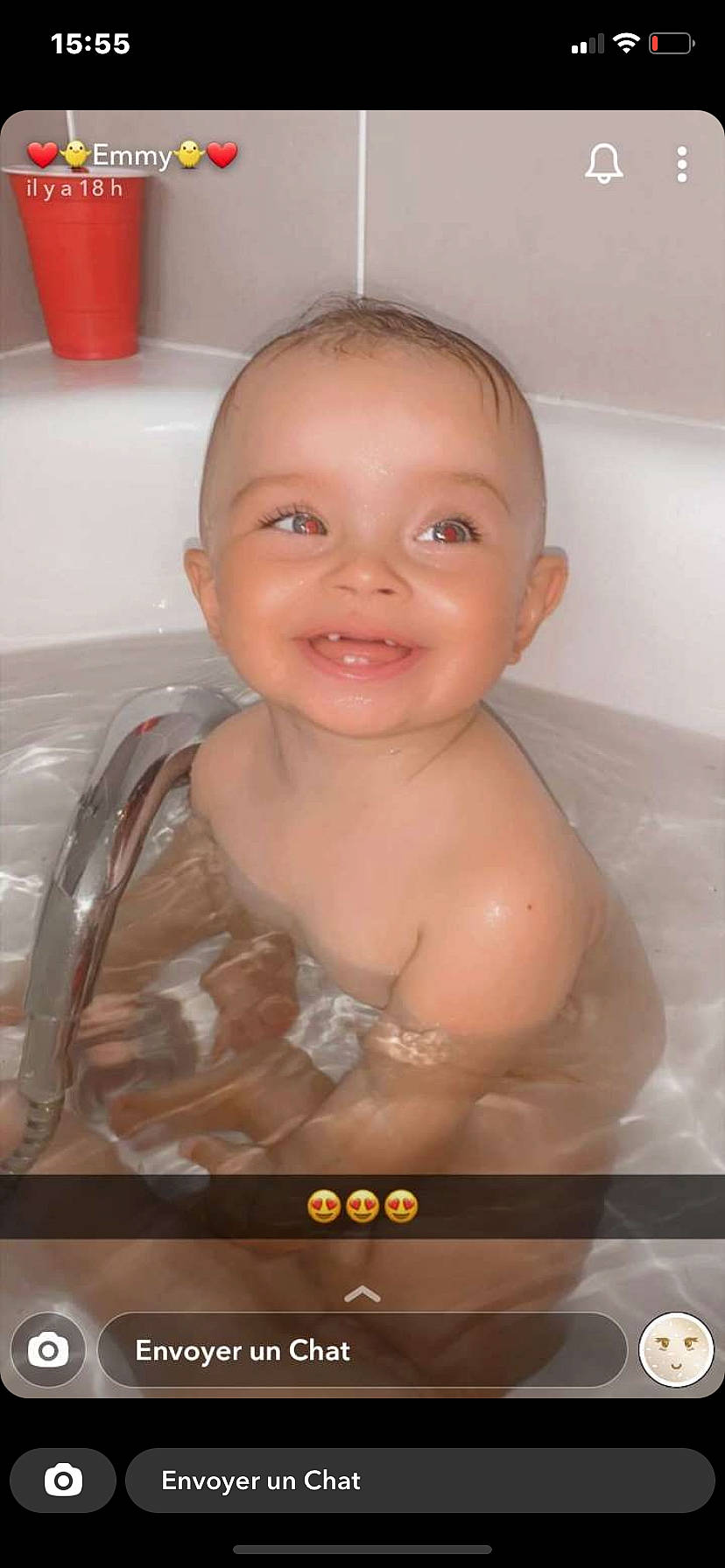Romy participe au concours pour gagner de l'argent avec cette photo : baby_bathing, bathing, bathroom, bathtub, black, cheek, eye, eyebrow, fluid, human_body, iris, joy, mouth, muscle, person, photograph, plumbing_fixture, product, skin, smile