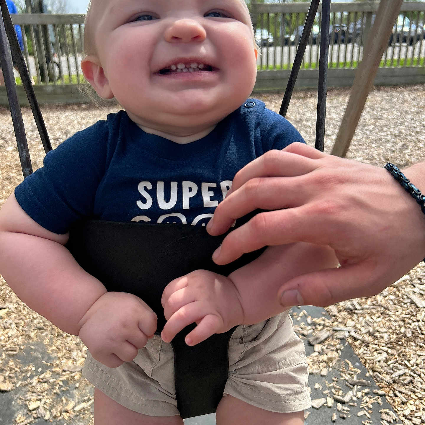 Carl is registered to the contest to win money with this photo: baby, bodypart, car, clothing, face, finger, grass, hand, head, nature, outdoorplayarea, outdoors, park, person, photography, plant, playarea, portrait, shorts, transportation