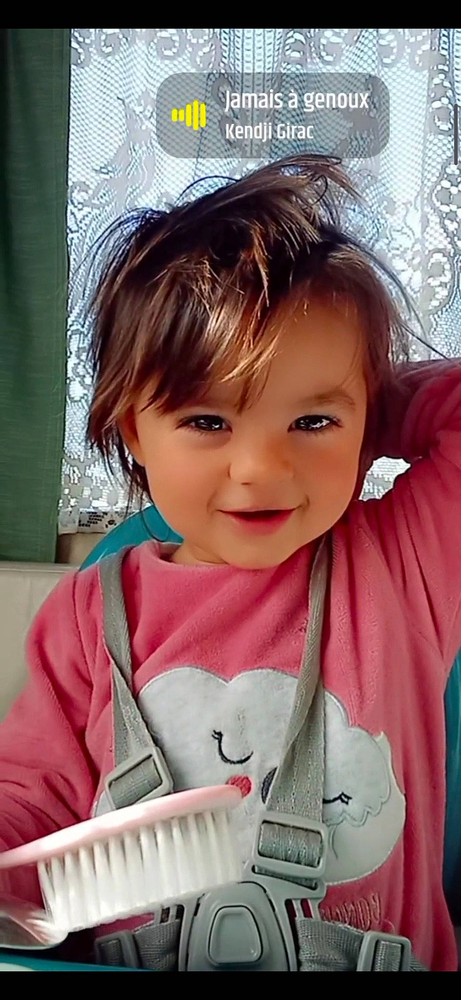 Sarah participe au concours pour gagner de l'argent avec cette photo : baby, baby_toddler_clothing, cheek, chin, cool, eye, eyebrow, eyelash, face, facial_expression, happy, head, iris, lip, nose, person, pink, skin, sleeve, smile