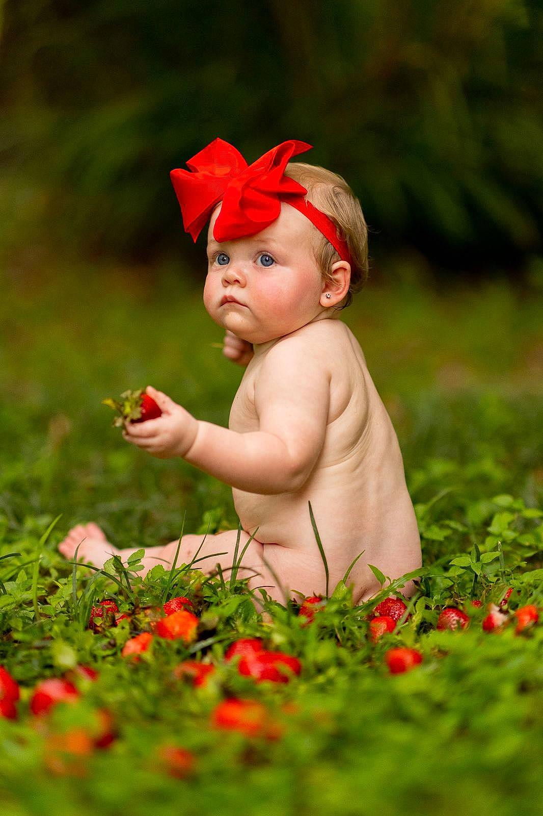 Everleigh Kate joined the competition — help win amazing prizes! baby, child, eye, fictional_character, flower, fun, garden, grass, grassland, happy, head, headwear, human_body, landscape, lawn, lawn_ornament, meadow, people_in_nature, person, petal
