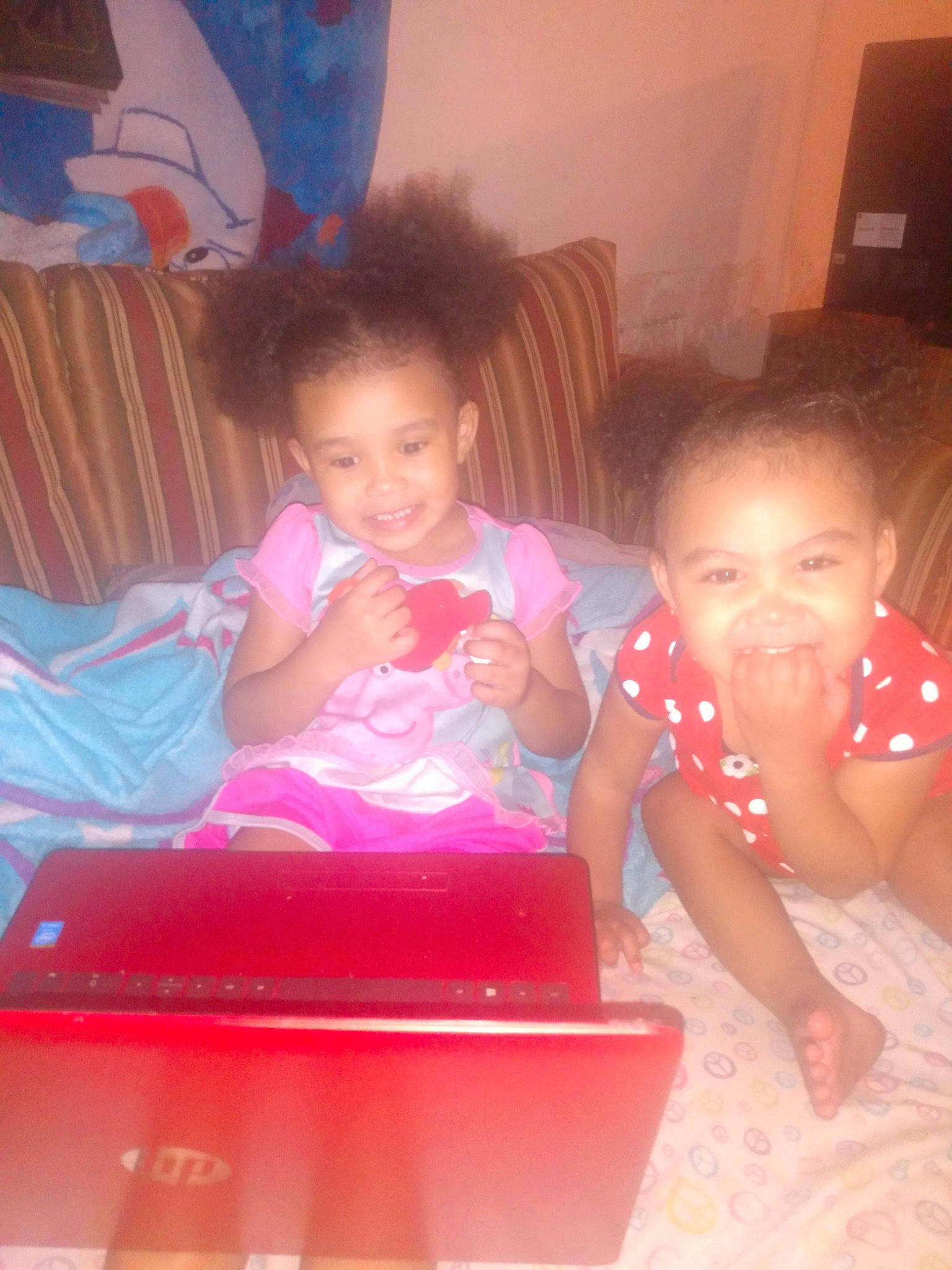 Payten is registered to the contest to win money with this photo: baby, child, fun, happy, joy, leisure, person, play, sibling, skin, smile, toddler