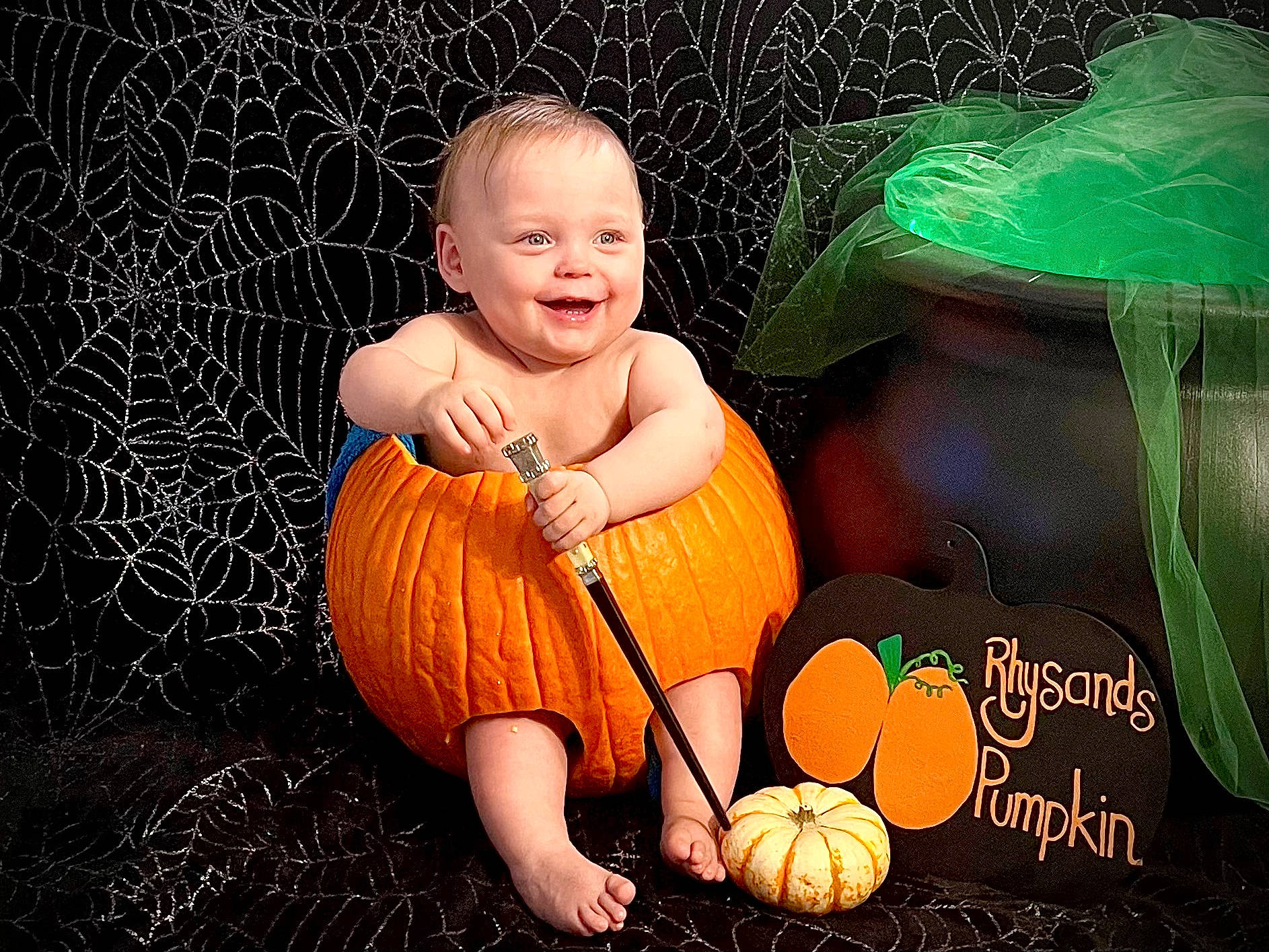 Rhysand joined the competition — help win amazing prizes! art, baby, baby_toddler_clothing, calabaza, child, flash_photography, fun, grass, happy, illustration, joy, natural_foods, people_in_nature, person, photo_caption, playing_with_kids, portrait_photography, pumpkin, sitting, smile