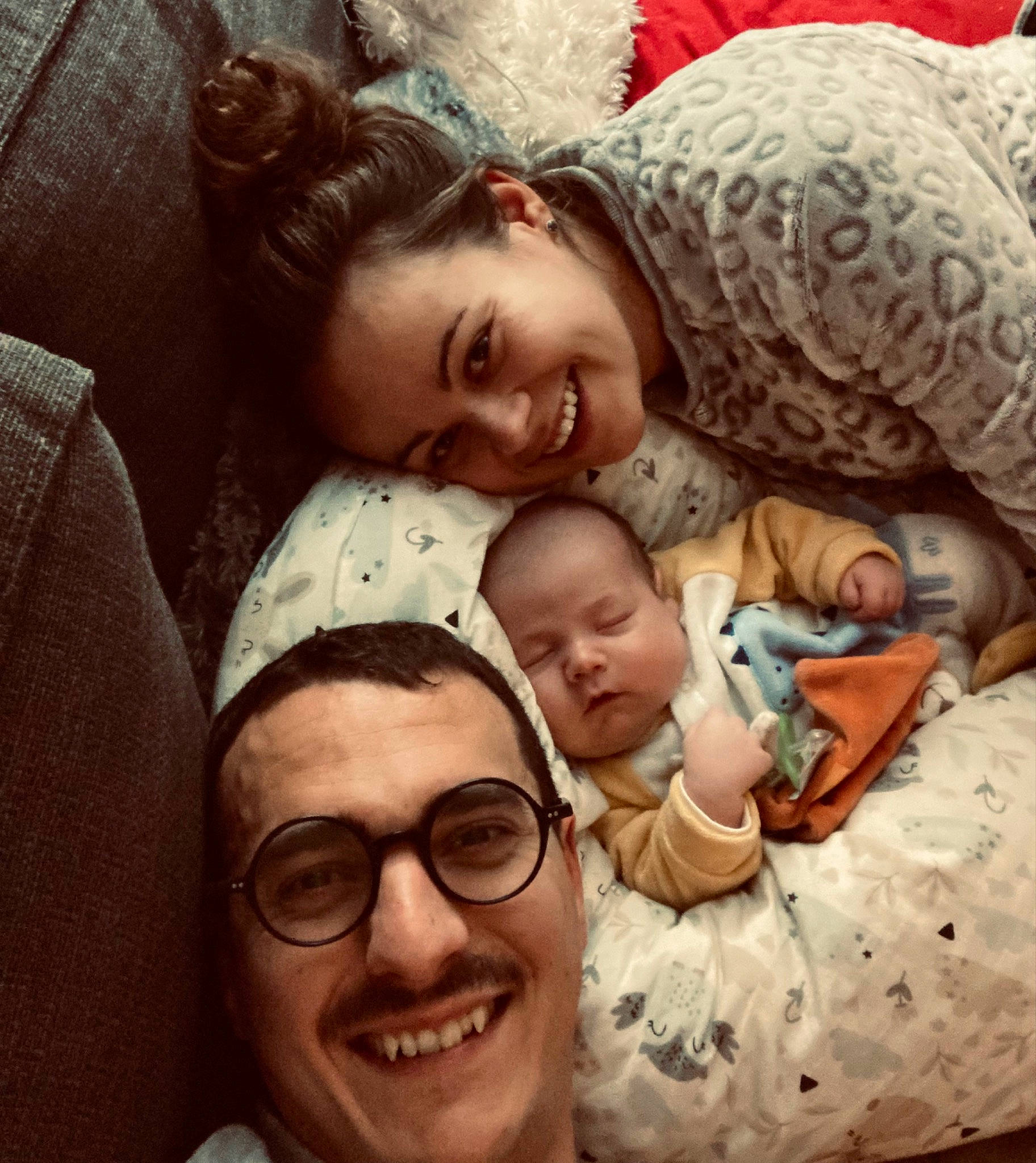 Gauthier a rejoint le concours — aidez-le/la à gagner de superbes lots ! baby, cheek, child, comfort, cool, eye, eyebrow, face, gesture, happy, head, human, interaction, joy, morning, mouth, nose, people, person, skin