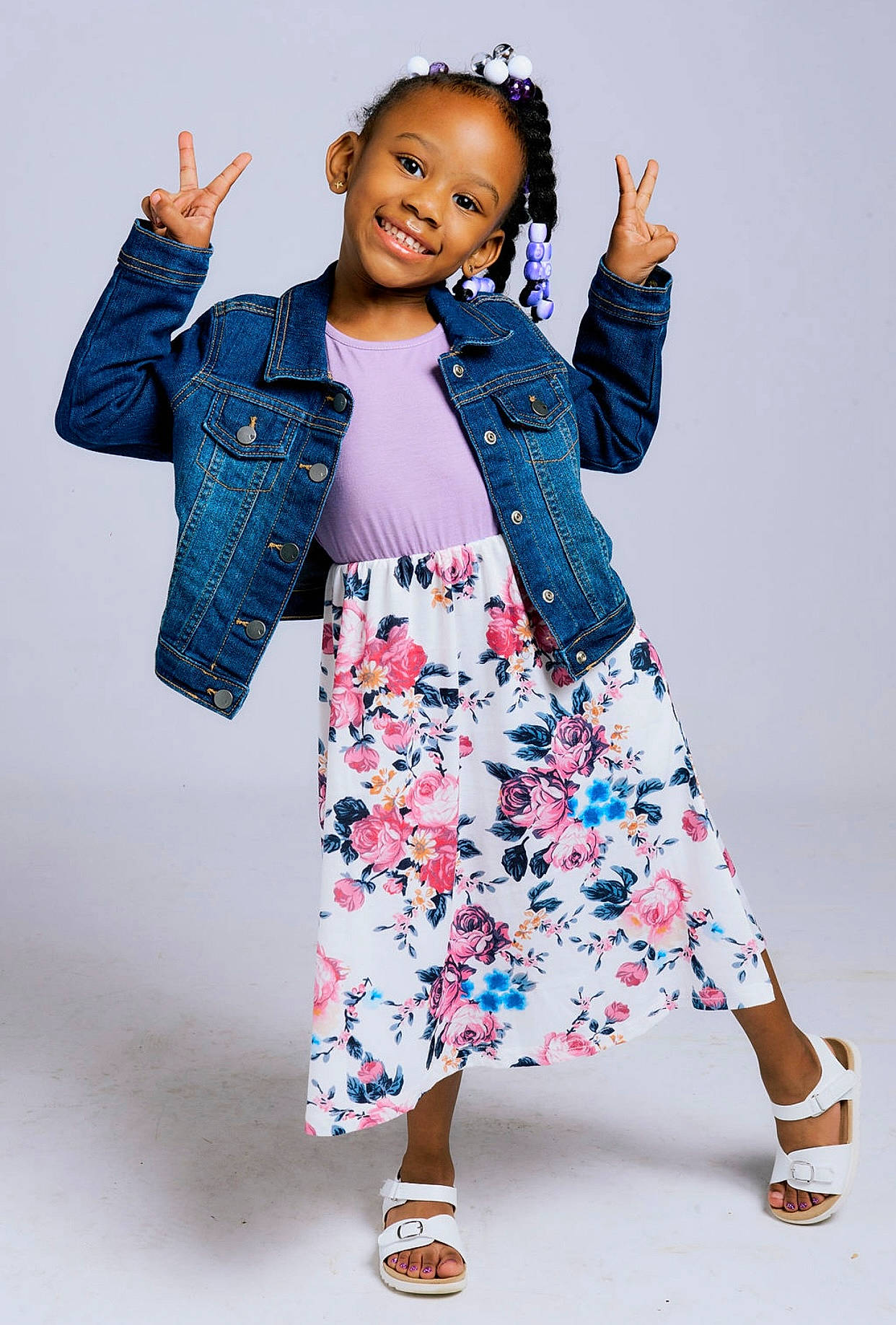 Samariah is registered to the contest to win money with this photo: arm, bag, blazer, collar, day_dress, denim, dress_shirt, electric_blue, fashion_design, fashion_model, formal_wear, gesture, joy, magenta, neck, outerwear, person, shoe, sleeve, smile
