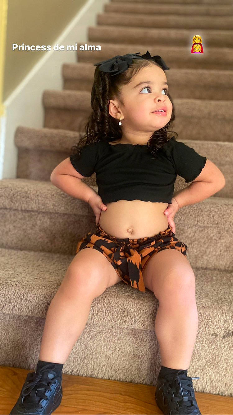 Amalia joined the competition — help win amazing prizes! abdomen, black_hair, chest, eye, flash_photography, hair, human_leg, joint, knee, leg, long_hair, navel, neck, person, shoe, shorts, shoulder, skin, thigh, trunk