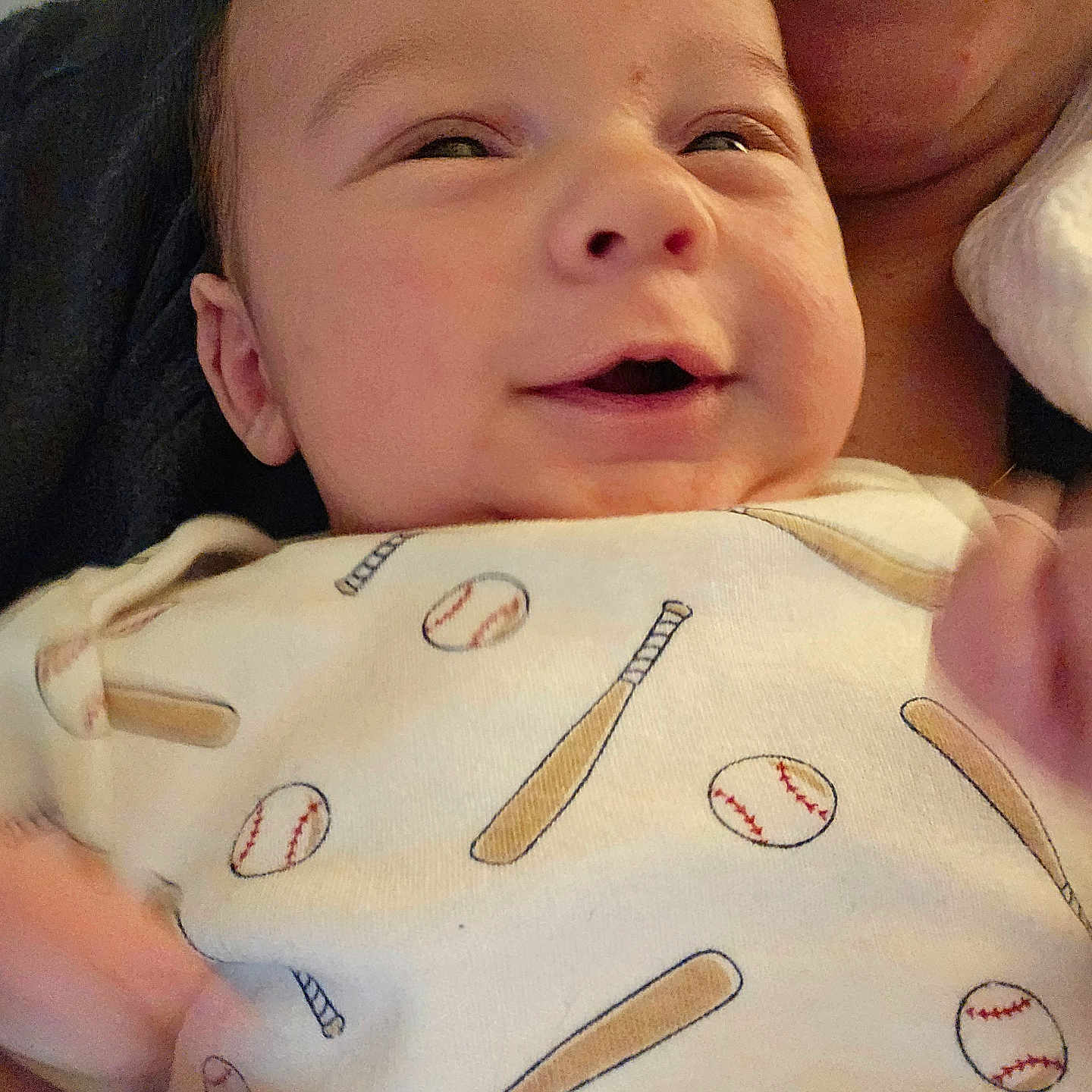 Julian Dirk is registered to the contest to win money with this photo: architecture, baby, blanket, bodypart, building, cushion, face, finger, hand, happy, head, homedecor, hospital, mouth, newborn, person, photography, portrait, smile, teeth