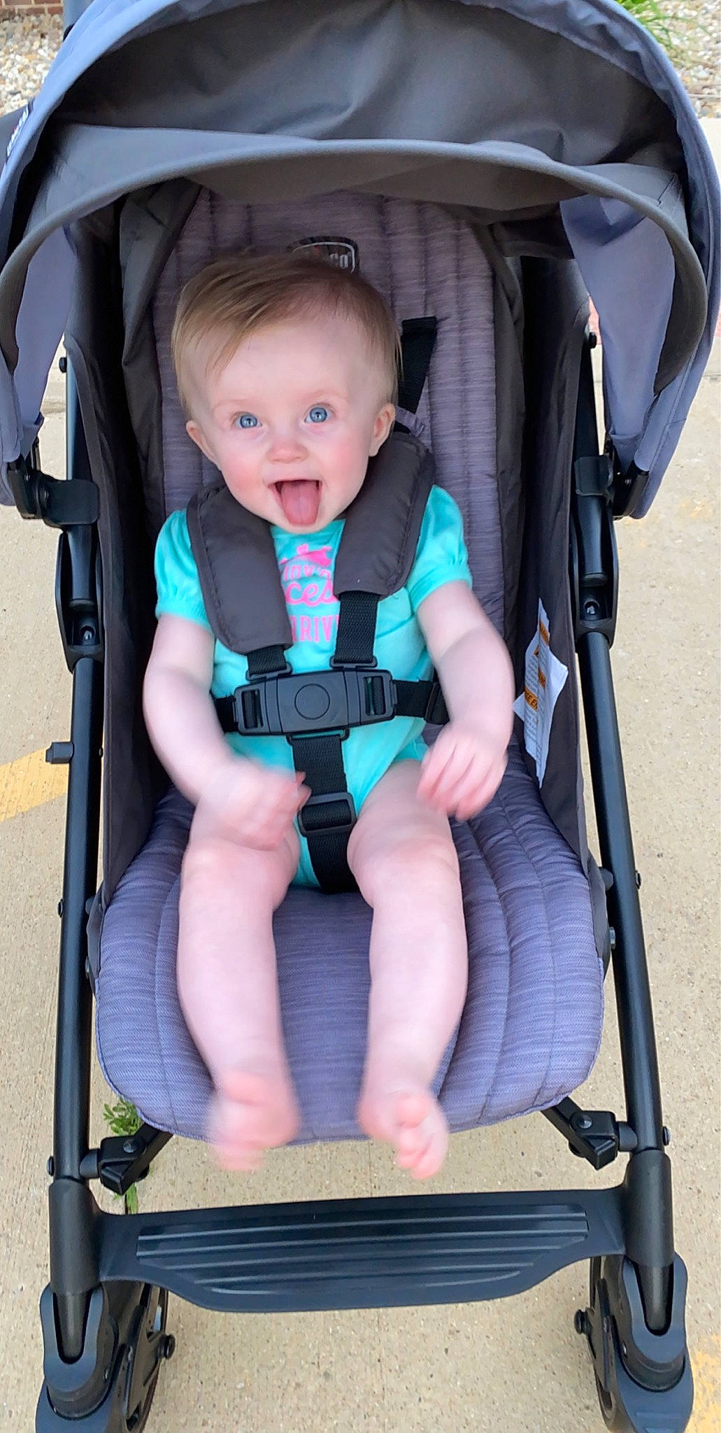 Arabella joined the competition — help win amazing prizes! baby, baby_carriage, baby_carrier, baby_in_car_seat, baby_products, car_seat, child, person, product, sitting, toddler
