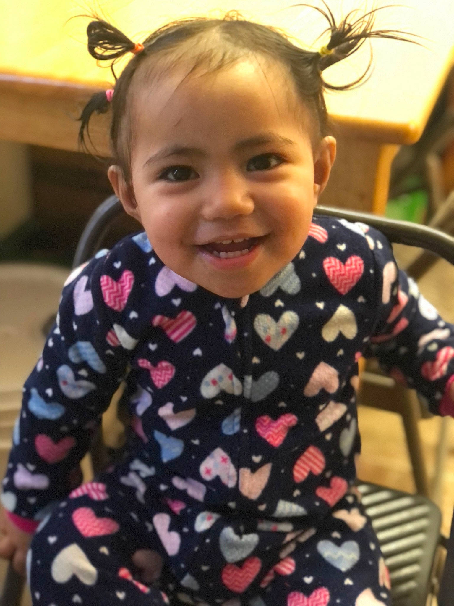 Royalty is registered to the contest to win money with this photo: baby, baby_toddler_clothing, cheek, child, eye, eyebrow, eyelash, face, facial_expression, hair, hairstyle, happy, head, iris, joy, neck, nose, person, skin, sleeve