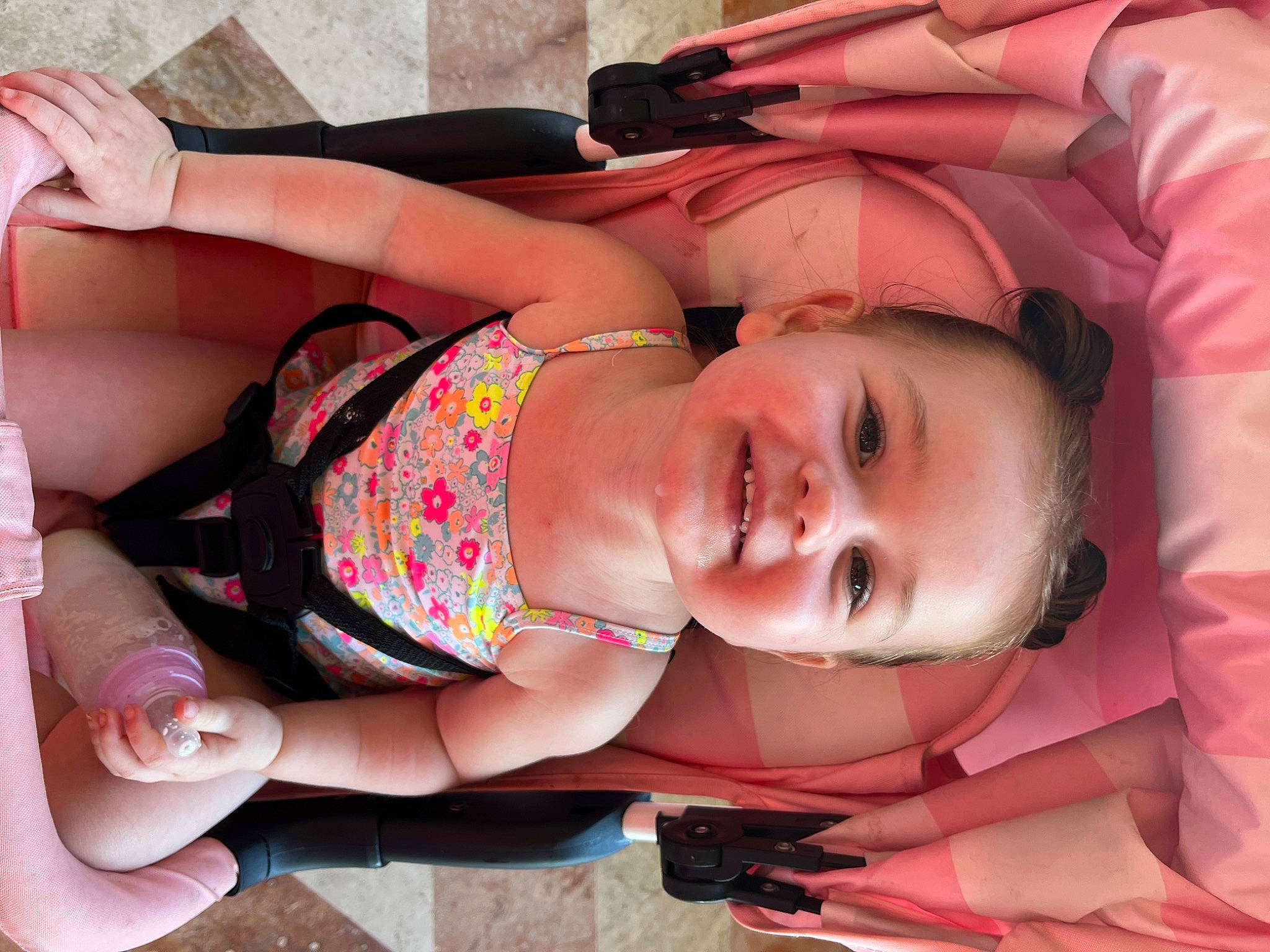 Paisley is registered to the contest to win money with this photo: black_hair, brassiere, chest, facial_expression, finger, glasses, hair, hand, happy, human_body, joy, leg, mouth, nail, person, pink, skin, smile, stomach, thigh