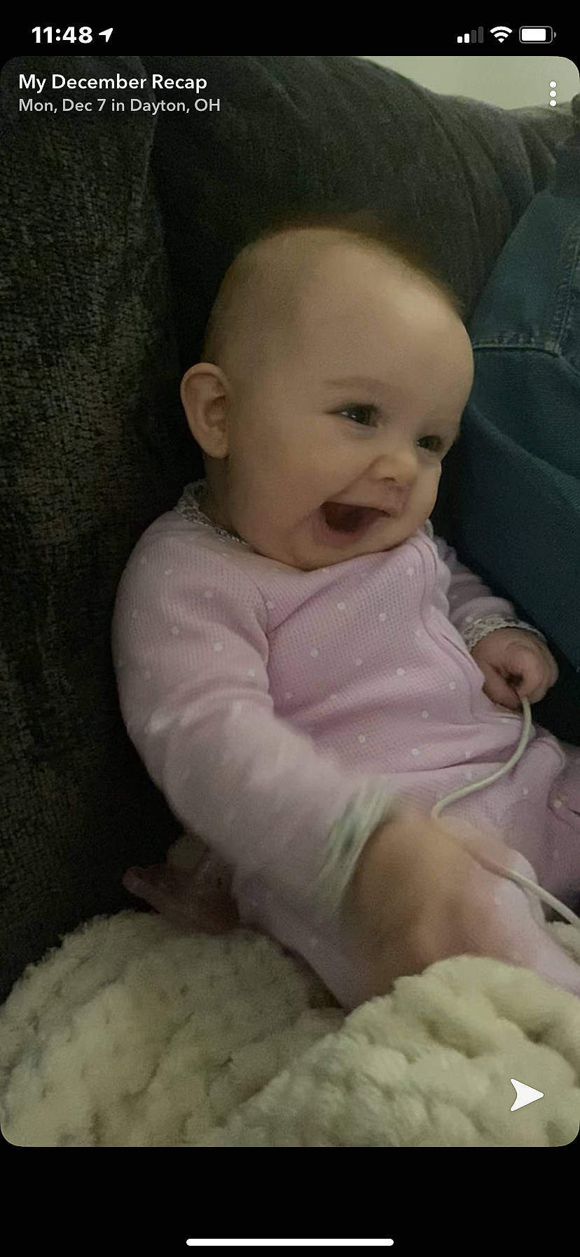 Laikyn is registered to the contest to win money with this photo: baby, baby_toddler_clothing, cheek, child, comfort, eye, eyebrow, finger, happy, head, human_body, iris, lip, mouth, nose, person, pink, skin, sleeve, smile