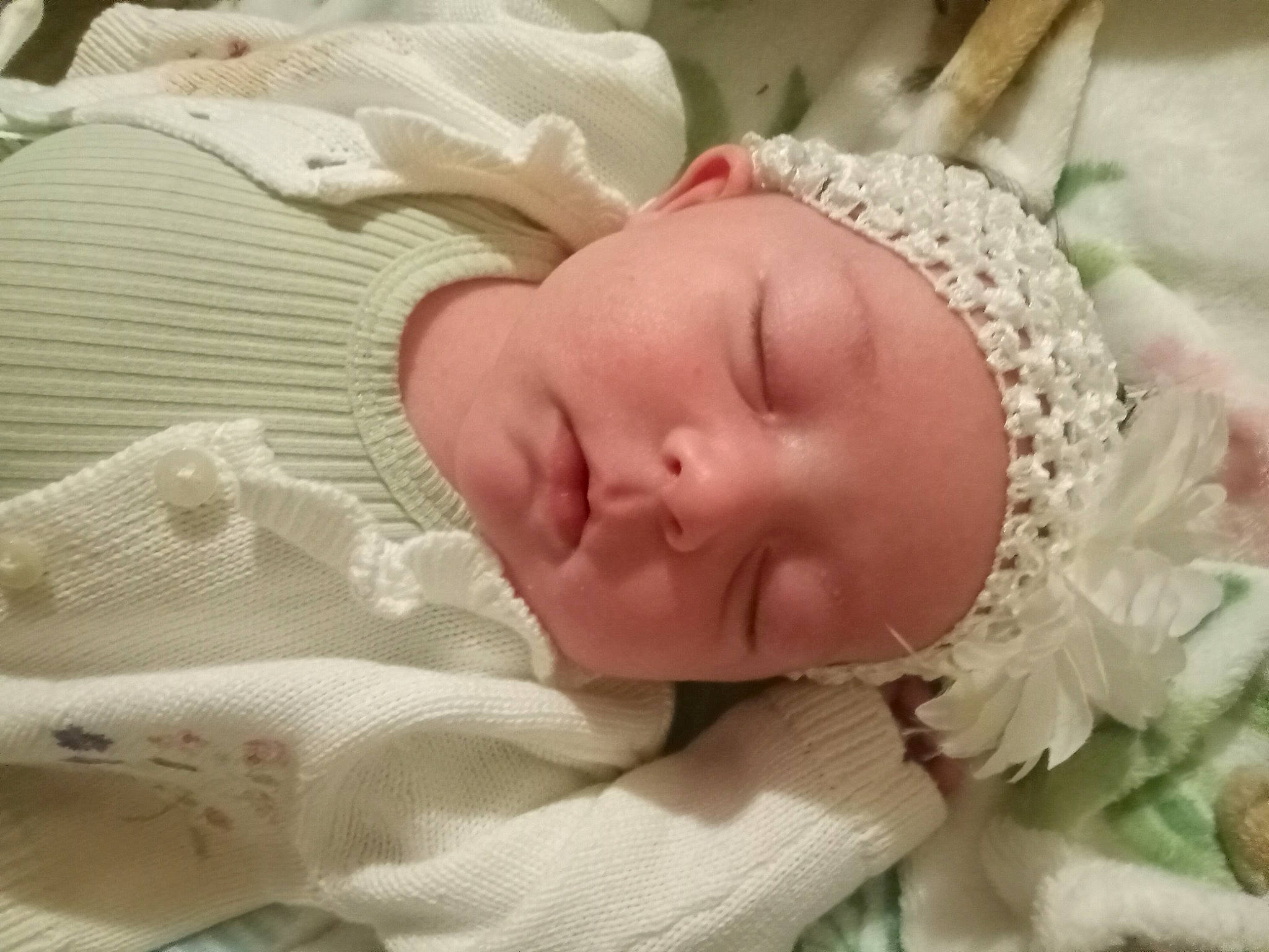 Everly is registered to the contest to win money with this photo: baby, baby_products, baby_safety, baby_sleeping, baby_toddler_clothing, bedtime, cheek, child, comfort, eyelash, grass, headgear, iris, linens, lip, nap, person, skin, sleeve, textile