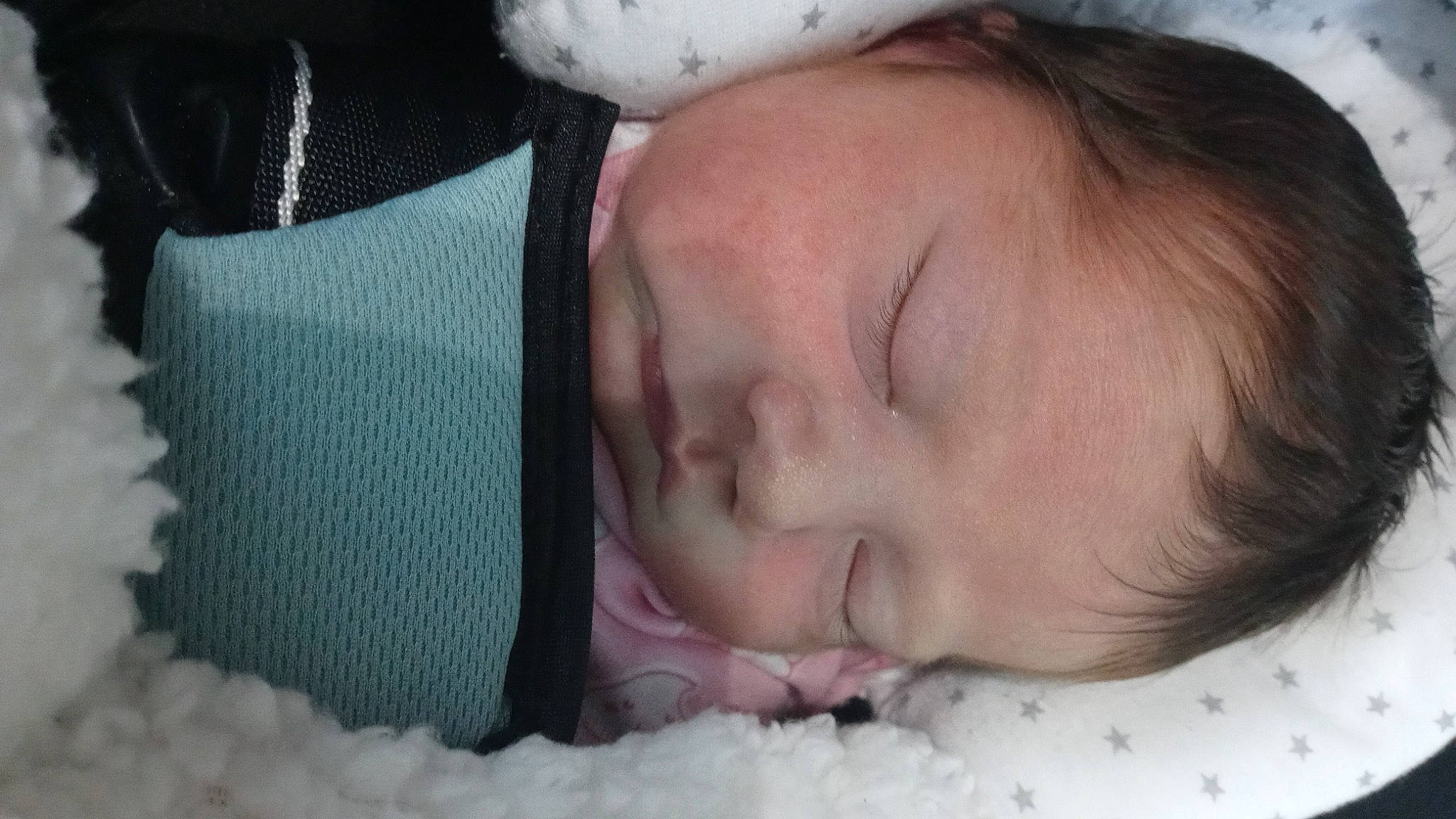 Nairobi is registered to the contest to win money with this photo: baby, baby_sleeping, bedtime, cheek, chin, comfort, ear, eye, eyebrow, eyelash, finger, human_body, iris, mouth, neck, nose, person, skin, textile, toddler