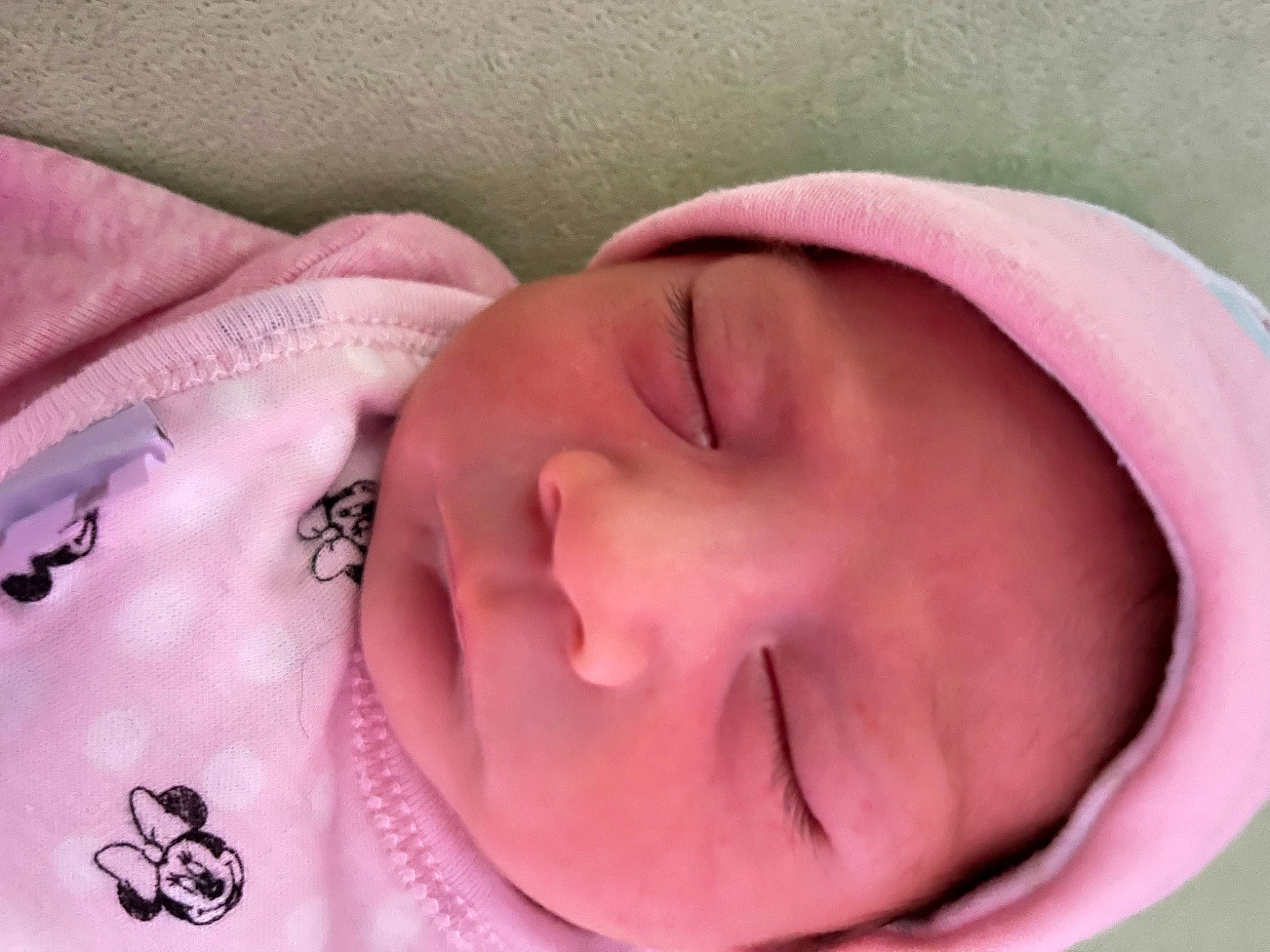 Mabel is registered to the contest to win money with this photo: baby, beauty, cheek, chin, comfort, eye, face, finger, happy, head, headgear, headwear, iris, lip, magenta, mouth, nose, person, pink, skin