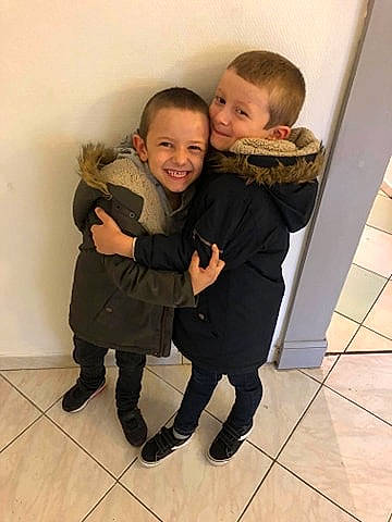 Léo Et Sasha