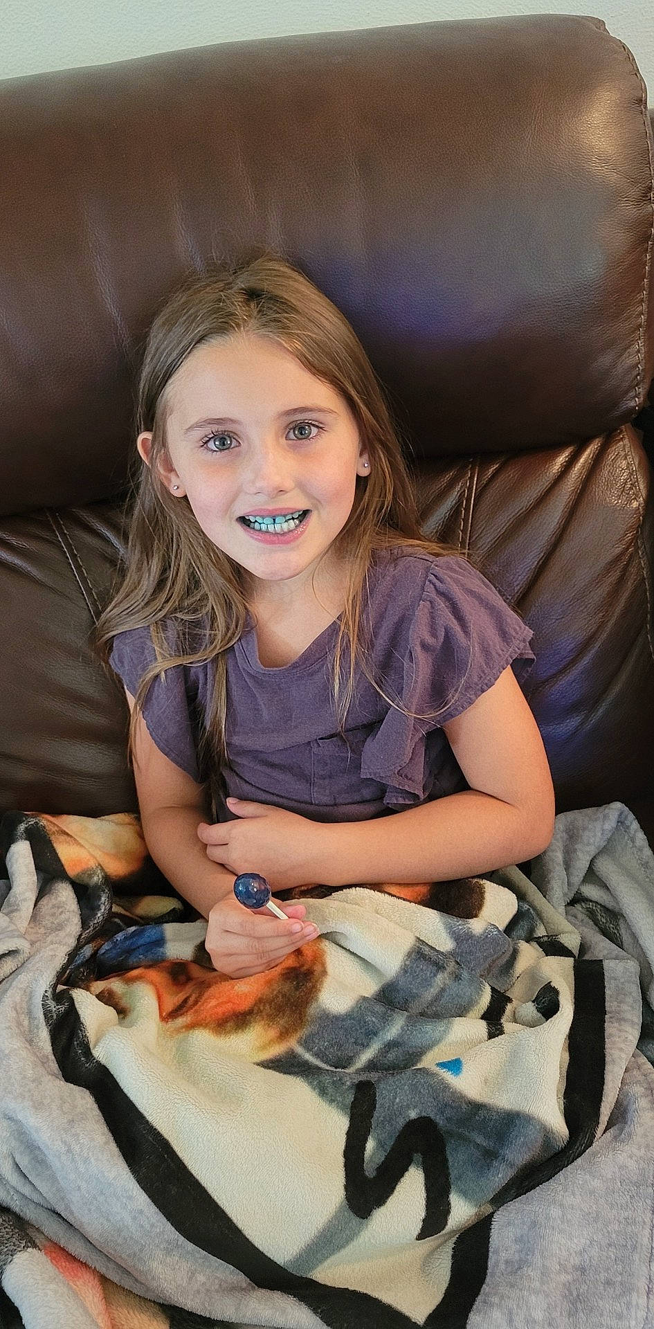 Chloe joined the competition — help win amazing prizes! brown_hair, camouflage, chair, child, comfort, flash_photography, fun, happy, head, insect, iris, joy, laugh, military, military_camouflage, pattern, person, portrait_photography, sitting, skin