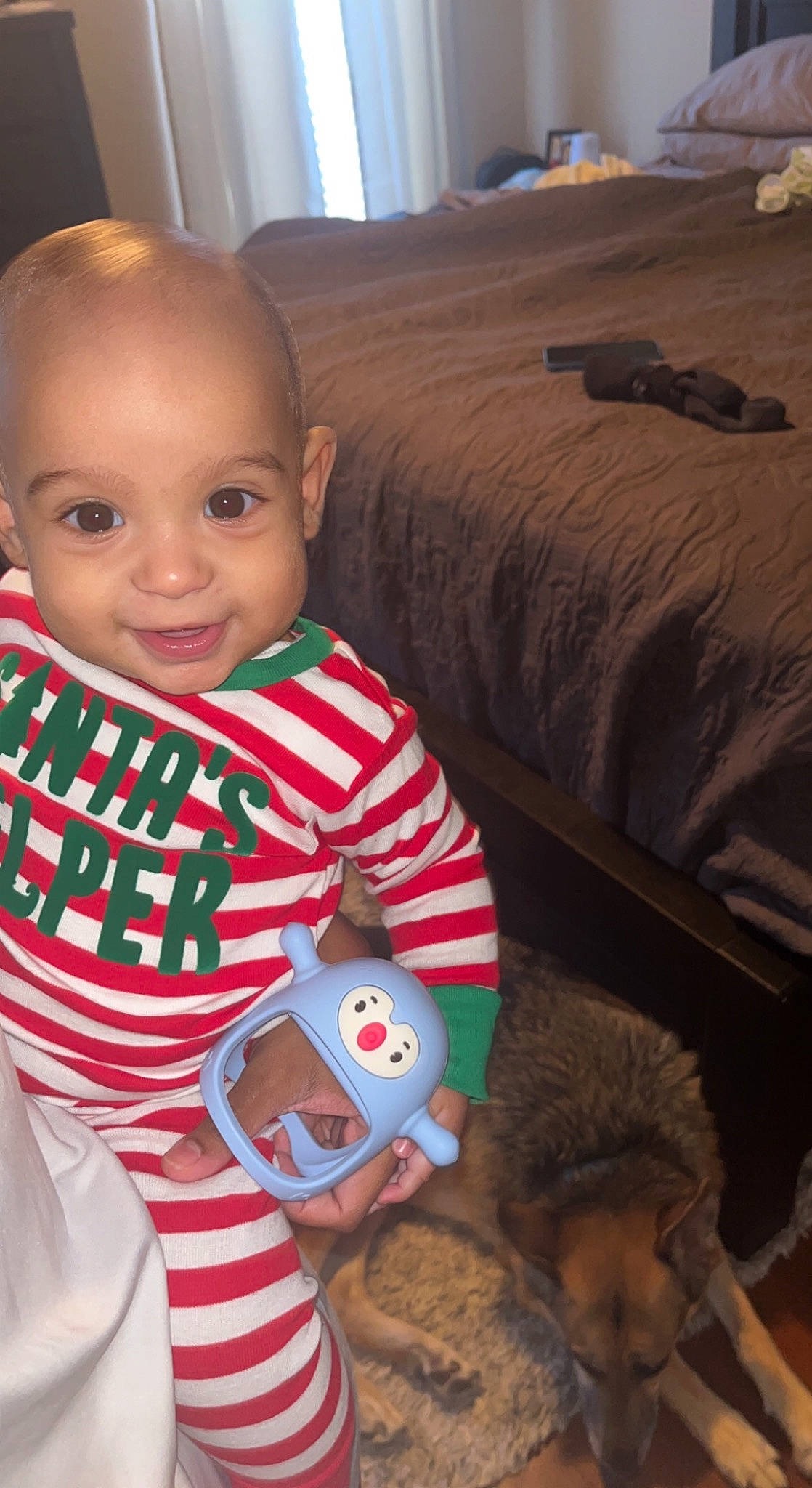 Kamden is registered to the contest to win money with this photo: baby, baby_toddler_clothing, carmine, cheek, child, comfort, fun, happy, holiday, iris, joy, lap, mammal, person, primate, room, sitting, skin, sleeve, smile