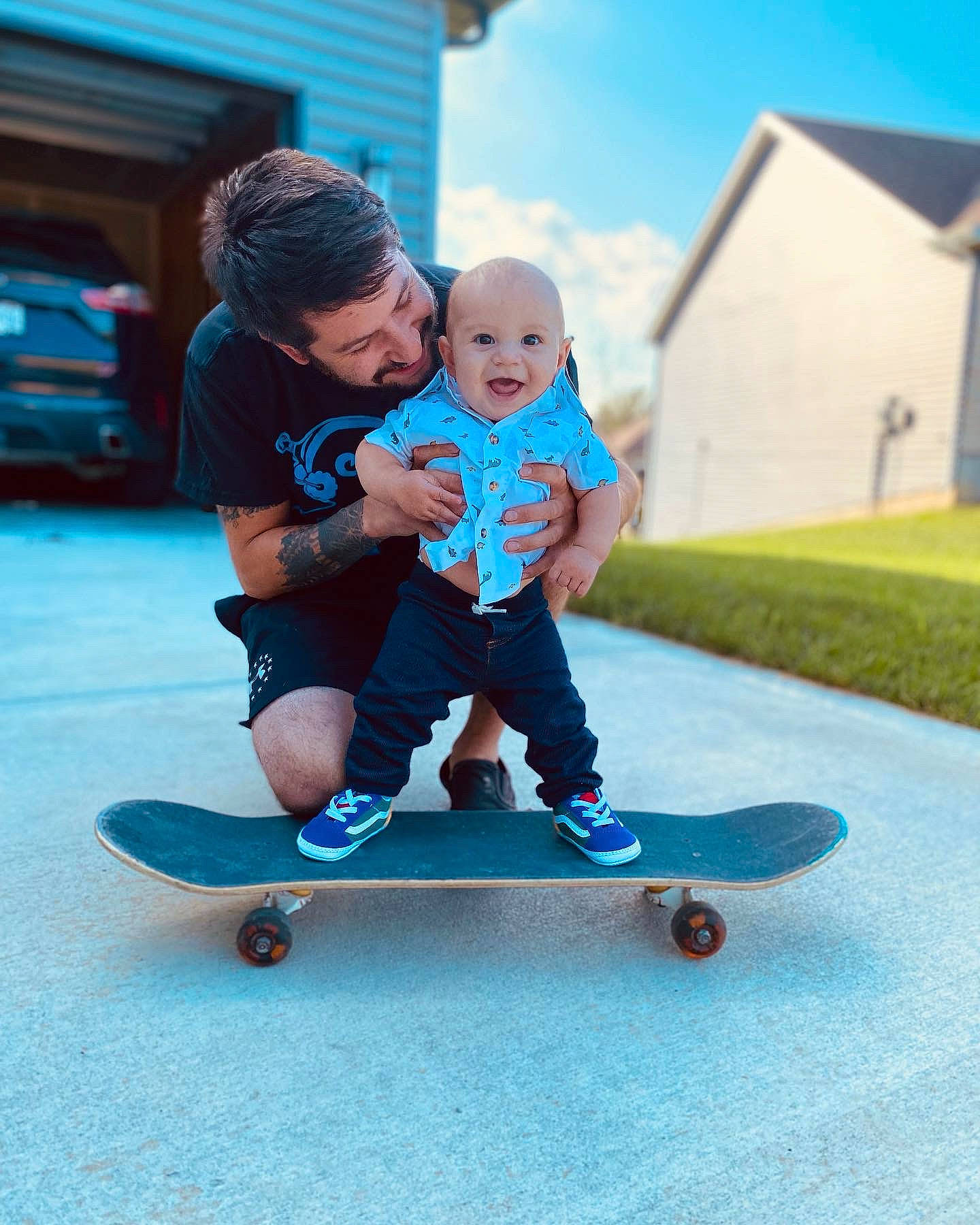 Calvin is registered to the contest to win money with this photo: blue, boardsport, child, cloud, fun, happy, leisure, person, photograph, recreation, rolling, skateboard, skateboard_deck, skateboard_truck, skateboarder, skateboarding, skateboarding_equipment, sky, sports, sports_equipment
