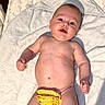 Jaden a rejoint le concours — aidez-le/la à gagner de superbes lots ! arm, baby, blanket, cheerful, child, crepe, cute, expression, face, food, head, indoor, infant, leg, lying_down, naked, playful, skin, smiling, towel