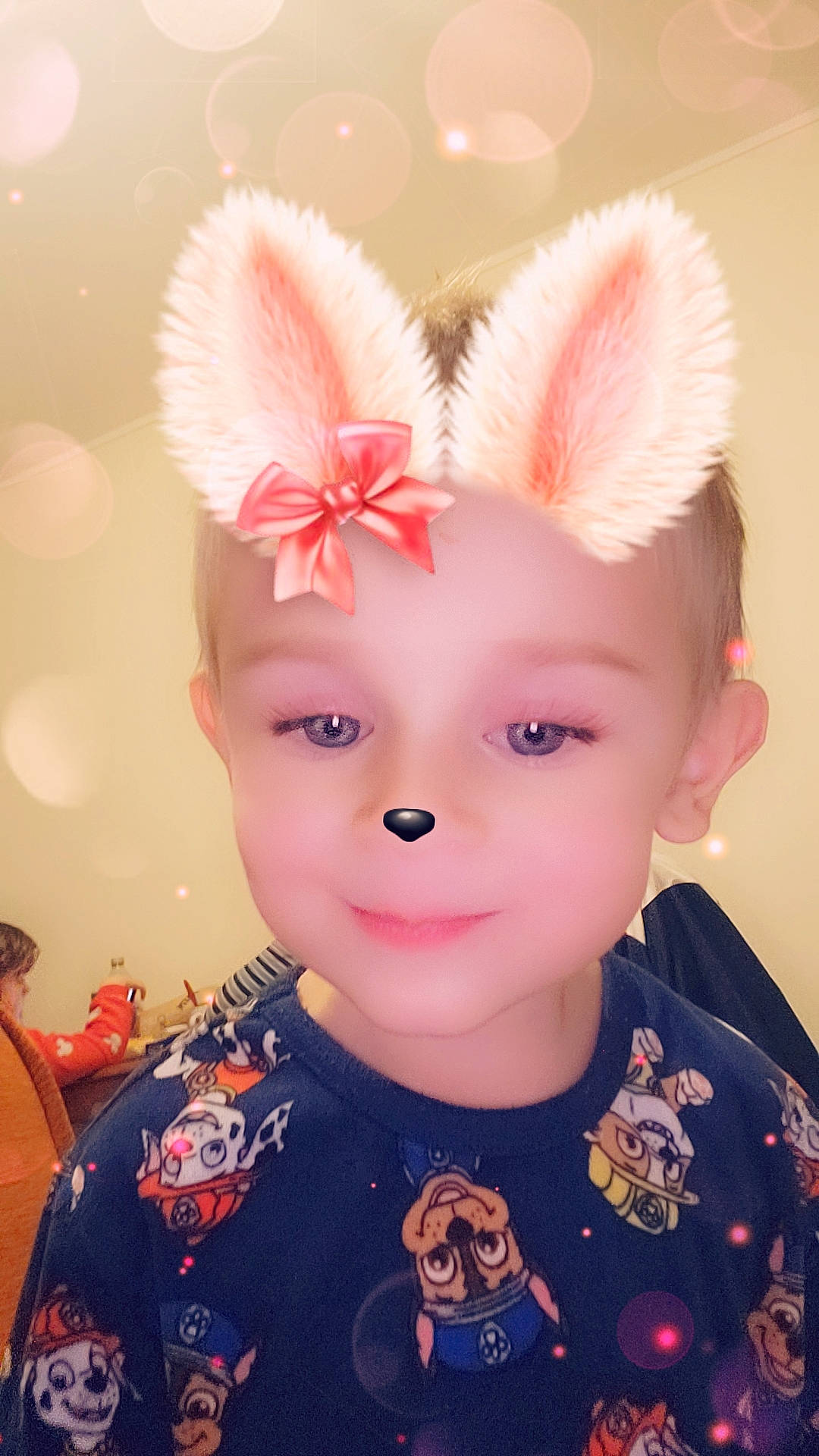 Allan a rejoint le concours — aidez-le/la à gagner de superbes lots ! baby, baby_toddler_clothing, cheek, chin, costume_hat, ear, eyebrow, eyelash, face, fawn, hairstyle, happy, head, headgear, headwear, lip, nose, person, pink, skin