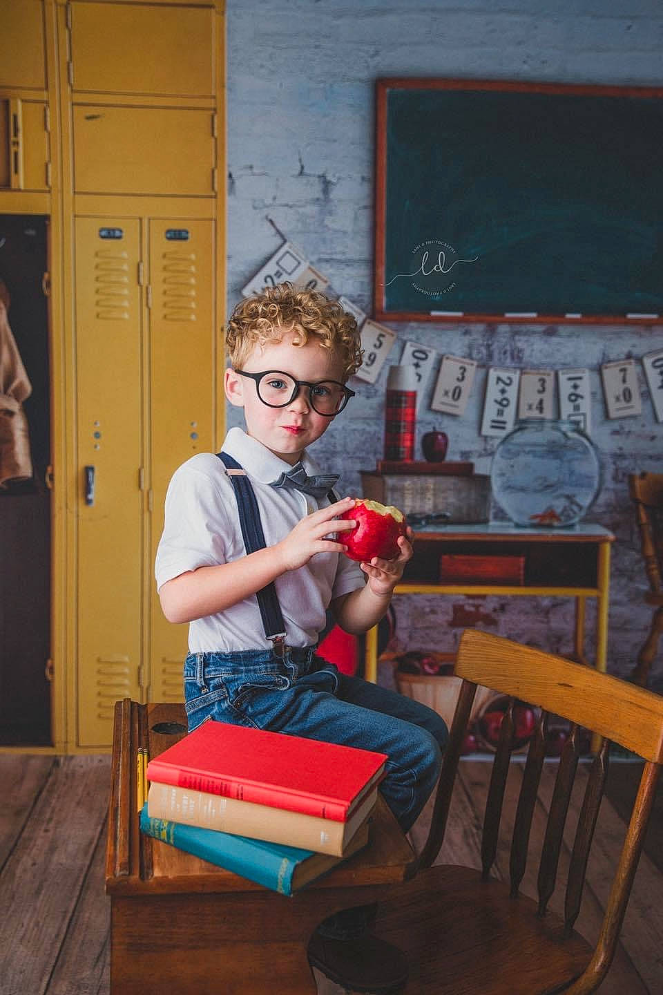 Leonardo joined the competition — help win amazing prizes! blackboard, chair, door, electric_blue, eyewear, flooring, fun, furniture, glasses, hardwood, leisure, machine, person, picture_frame, room, sitting, standing, t_shirt, television, toddler