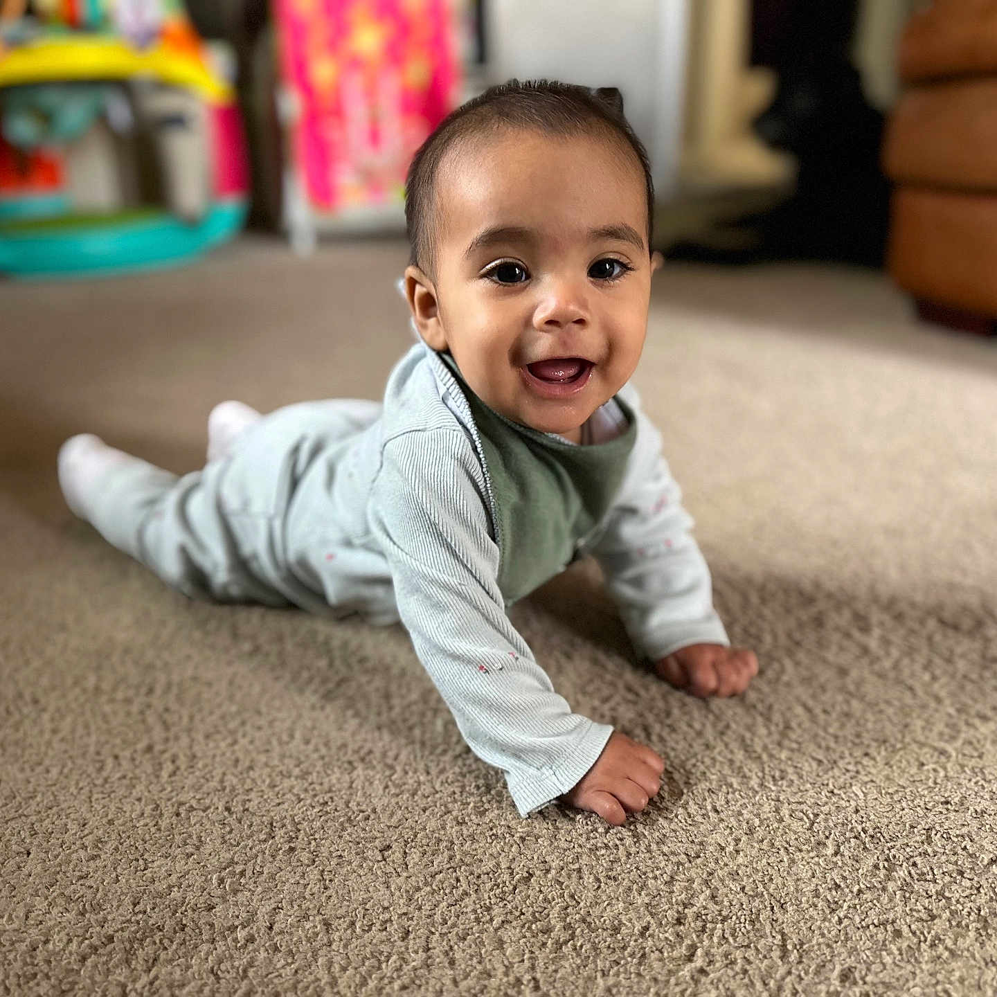 Weslynn is registered to the contest to win money with this photo: baby, babycrawling, crawling, face, head, person, toy