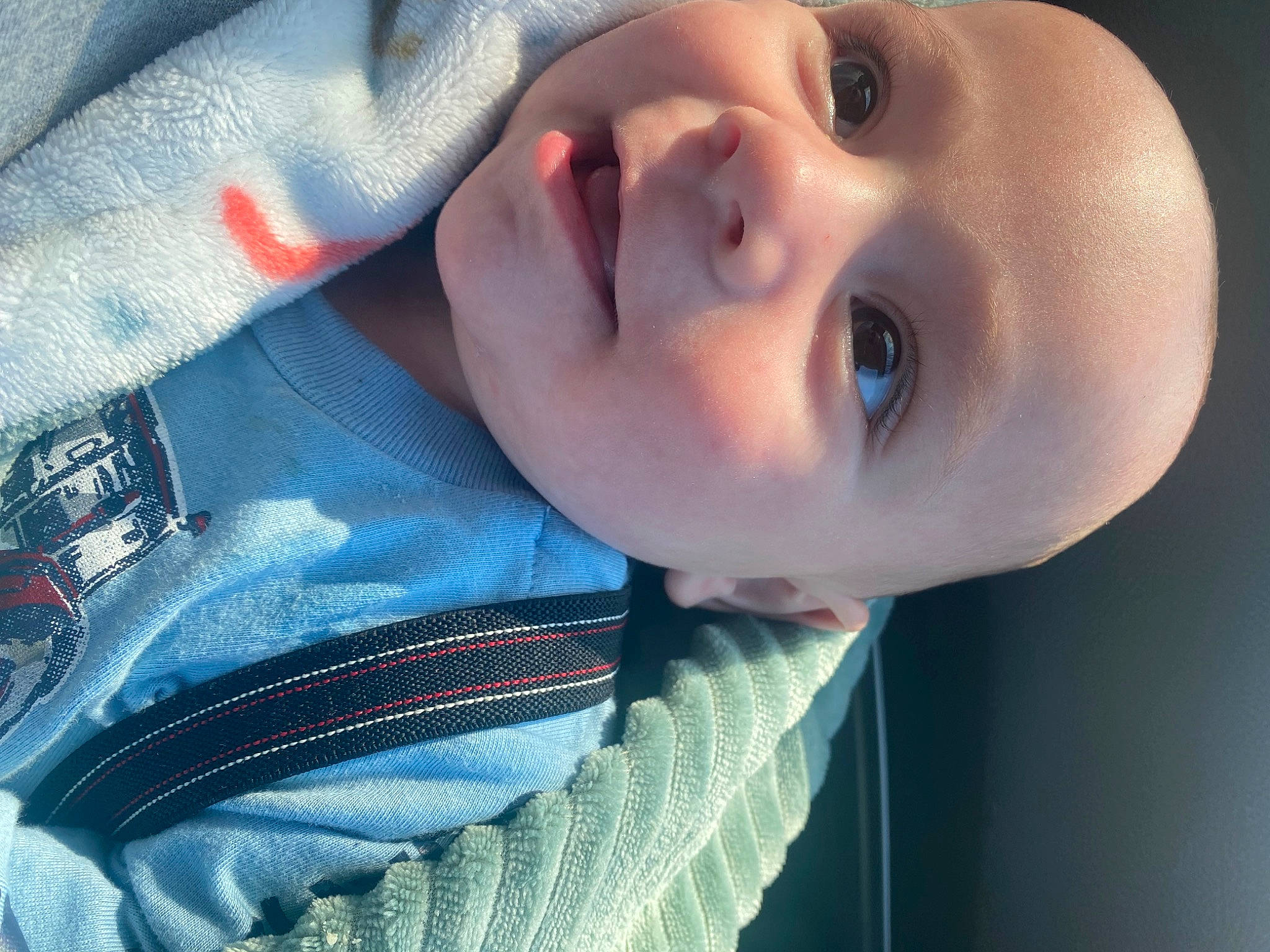 Braxton is registered to the contest to win money with this photo: baby, cheek, collar, cool, eye, eyebrow, eyelash, face, flash_photography, happy, head, human_body, iris, lip, mouth, nose, person, skin, sleeve, smile
