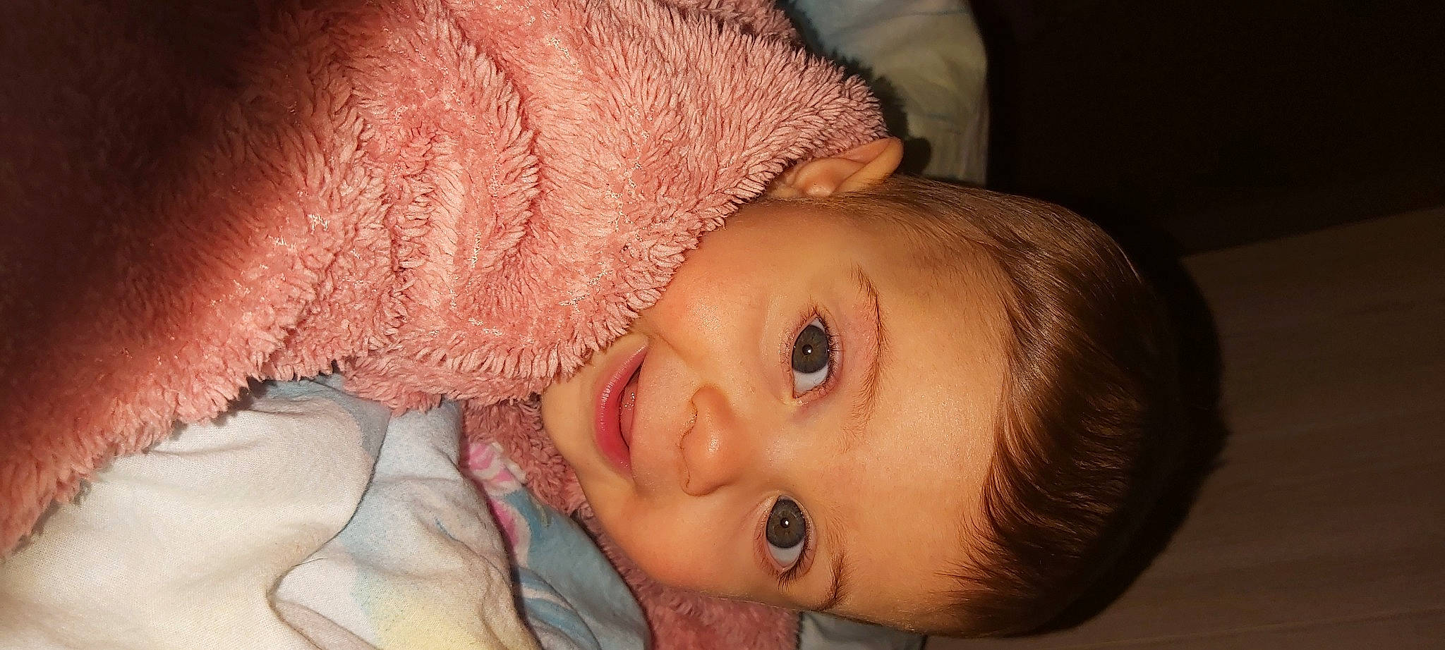 Lèana participe au concours pour gagner de l'argent avec cette photo : cheek, chin, clothing, dress, ear, eye, eyebrow, eyelash, face, forehead, human_body, iris, joy, lip, mouth, neck, nose, person, plant, skin