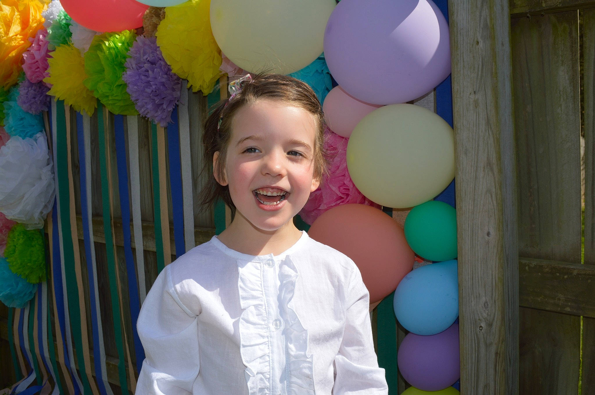 Maryellen is registered to the contest to win money with this photo: balloon, birthday, child, fun, happy, joy, party, party_supply, person, smile, toddler